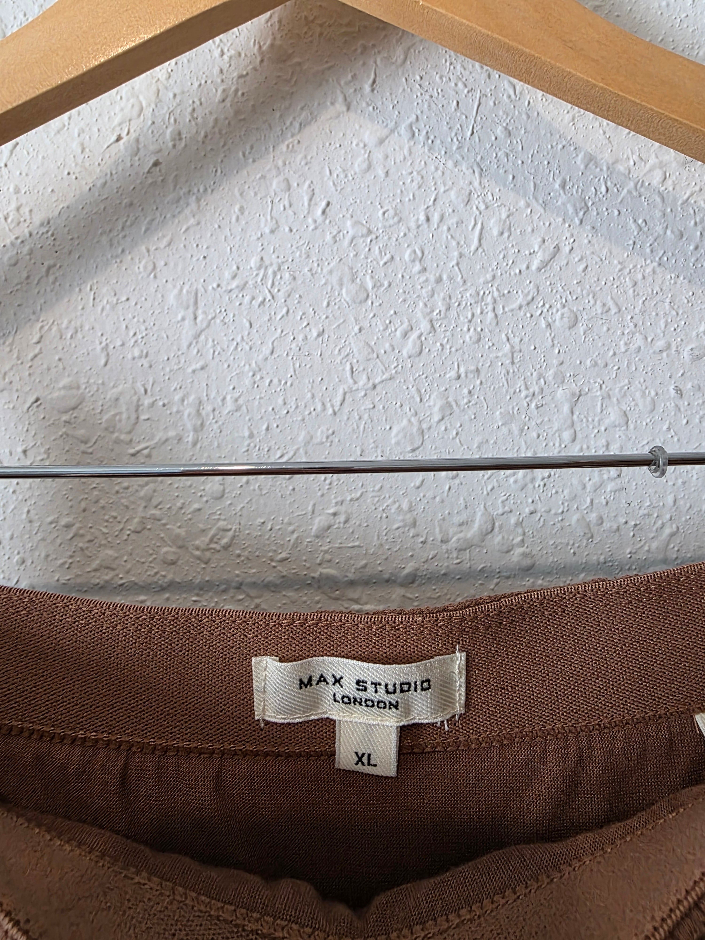 Brown Textured Midi Skirt (XL)