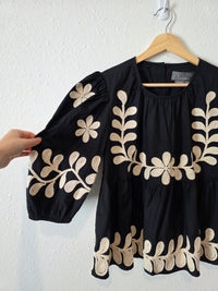 NEW Anthropologie Embroidered Top (XS)