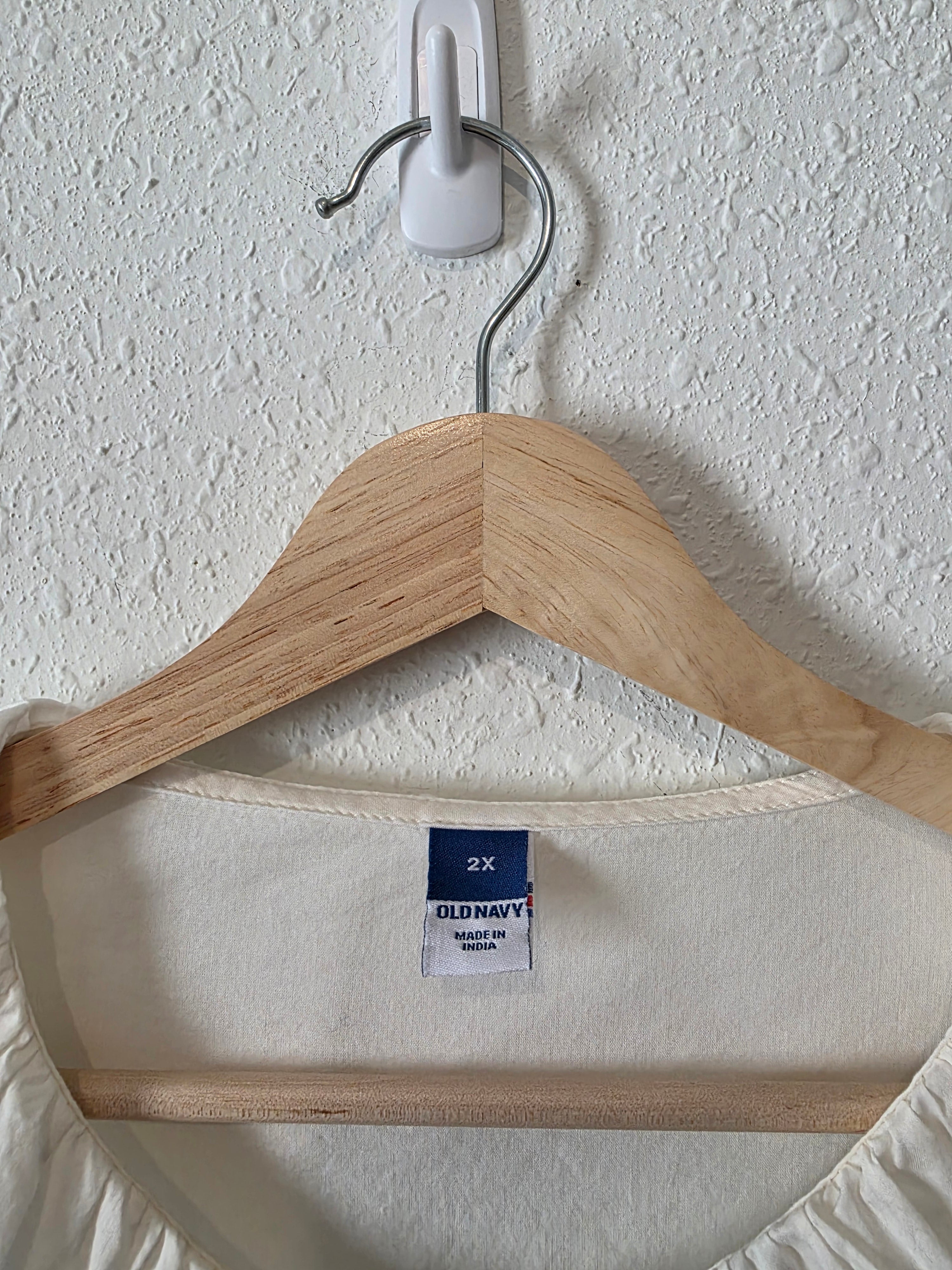 Collared Puff Sleeve Blouse (2X)