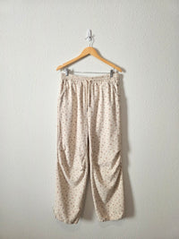 Dainty Floral Drawstring Pants (M)