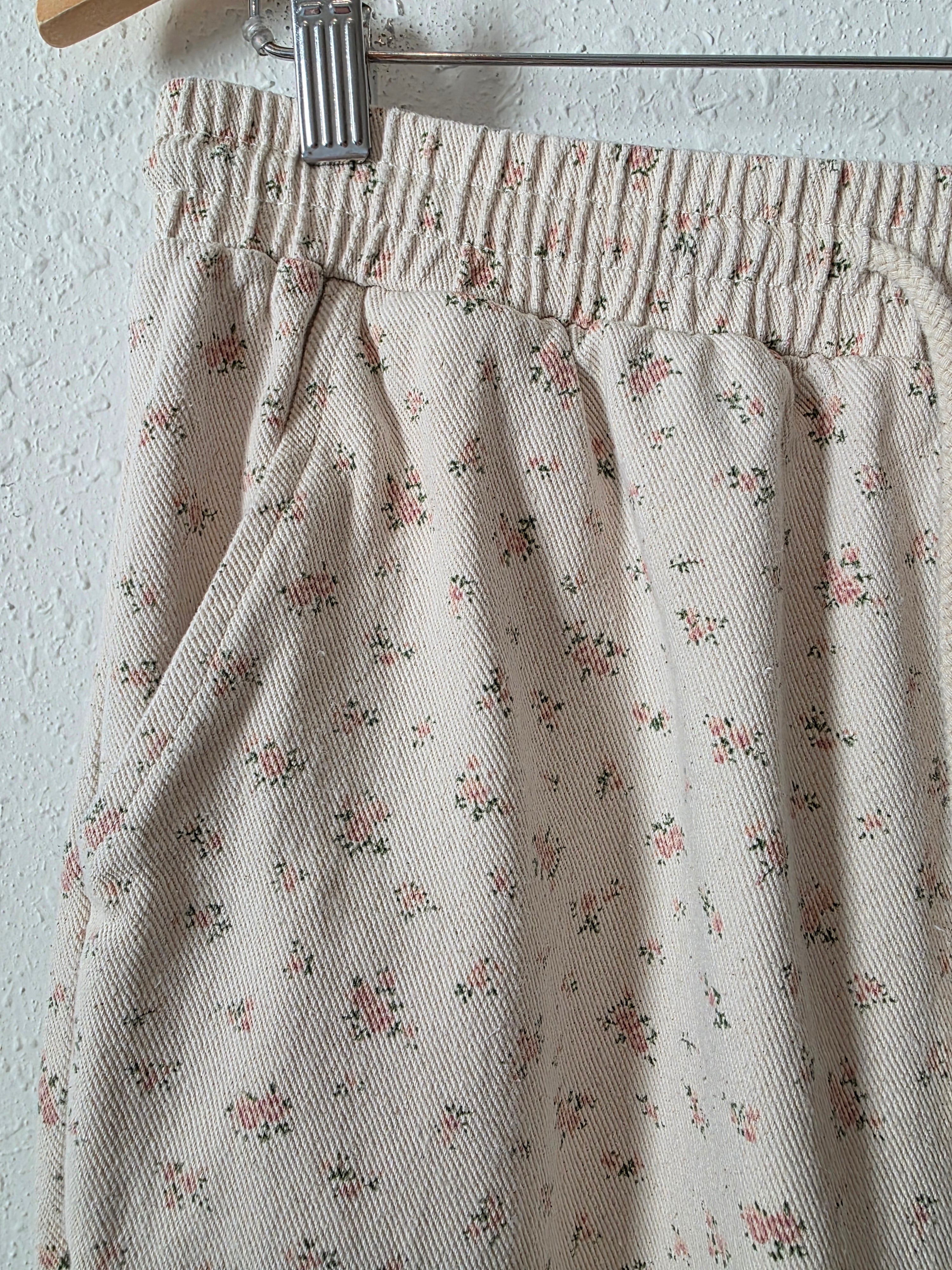 Dainty Floral Drawstring Pants (M)