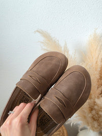 Earthing Harmony Leather Loafers (10/10.5)