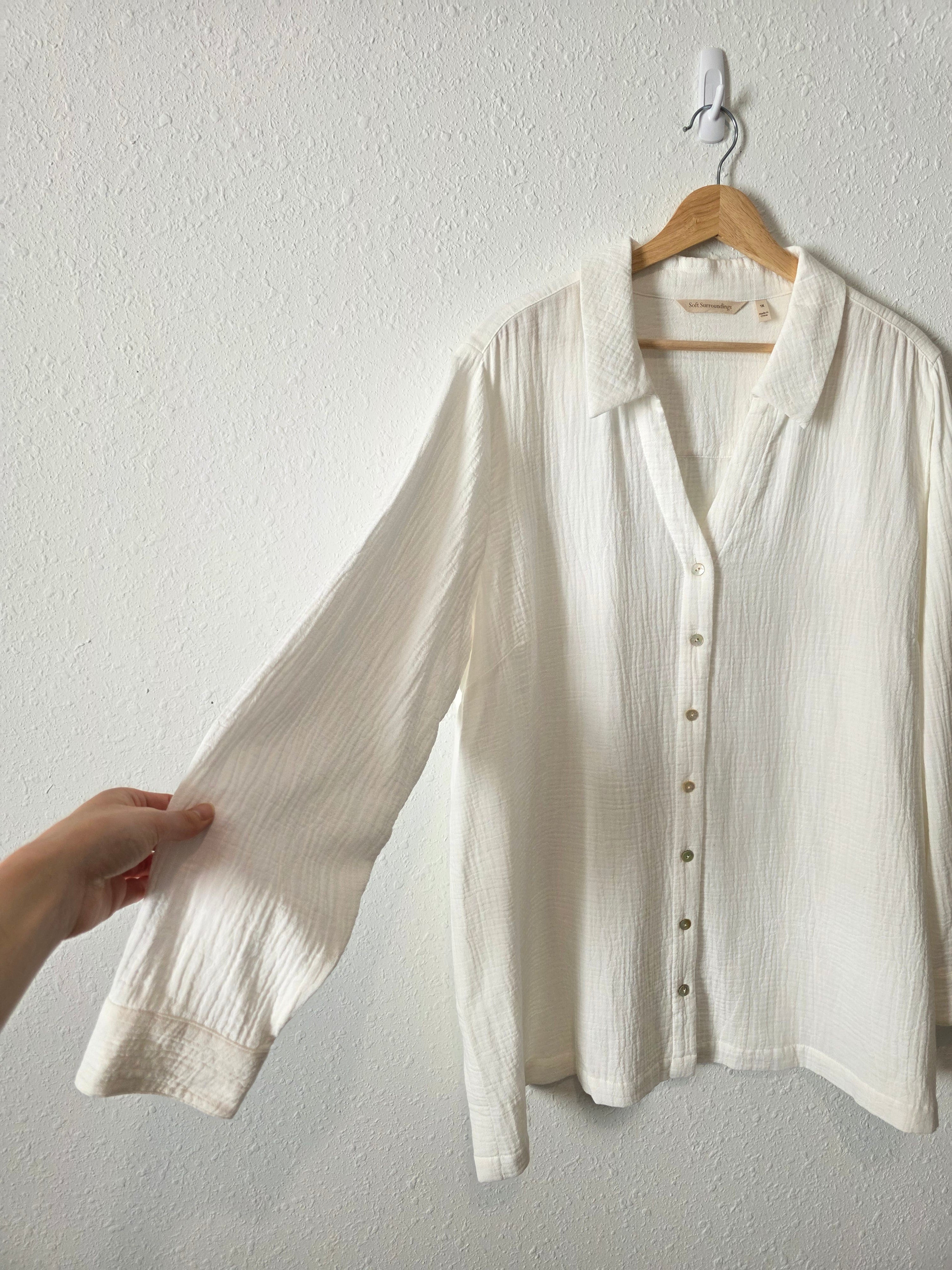 Soft Surroundings Gauze Button Up (1X)