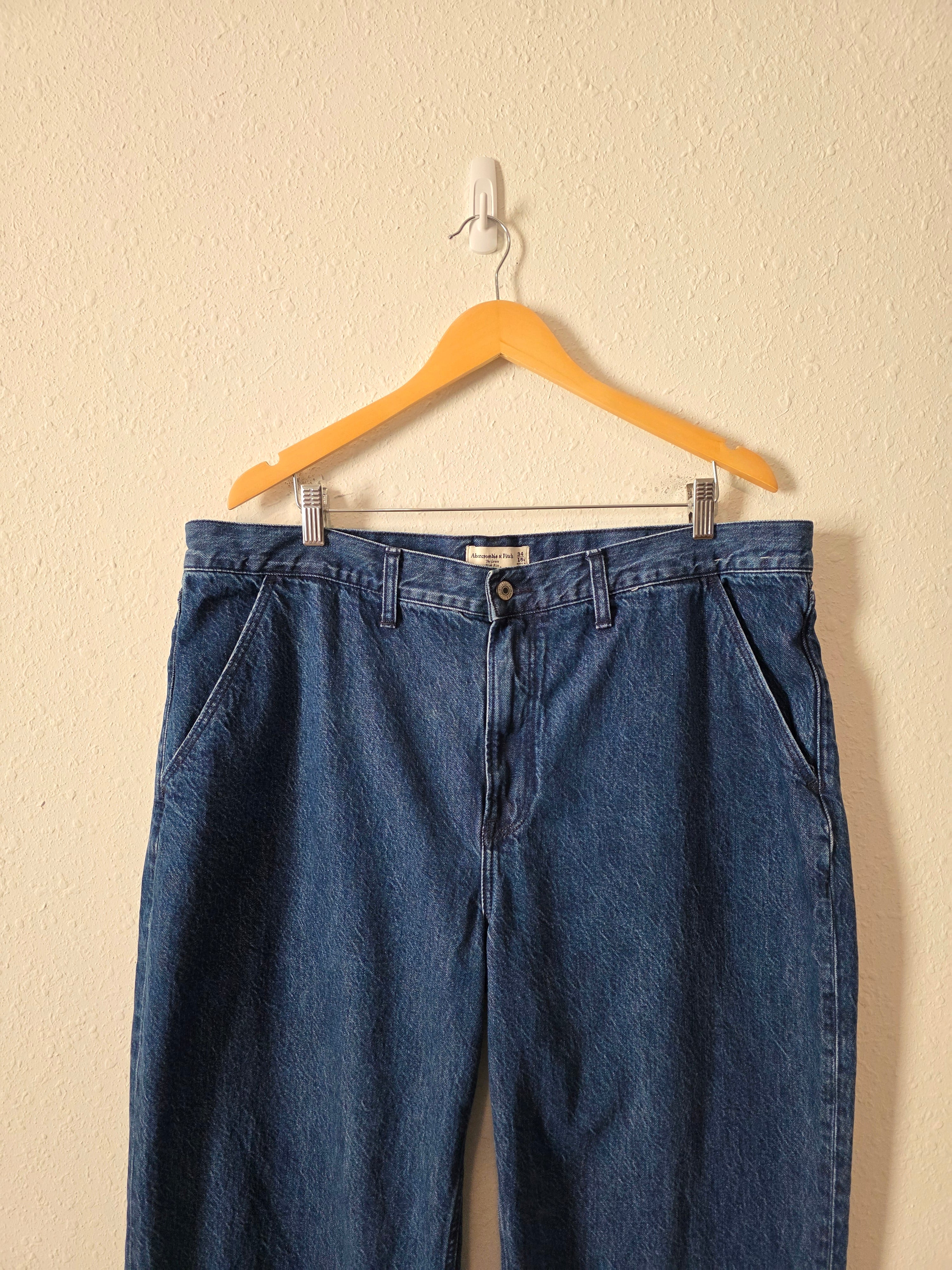 Abercrombie Relaxed Loose Jeans (34/18)
