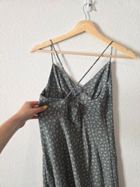 Madewell Dainty Floral Midi Dress (6)