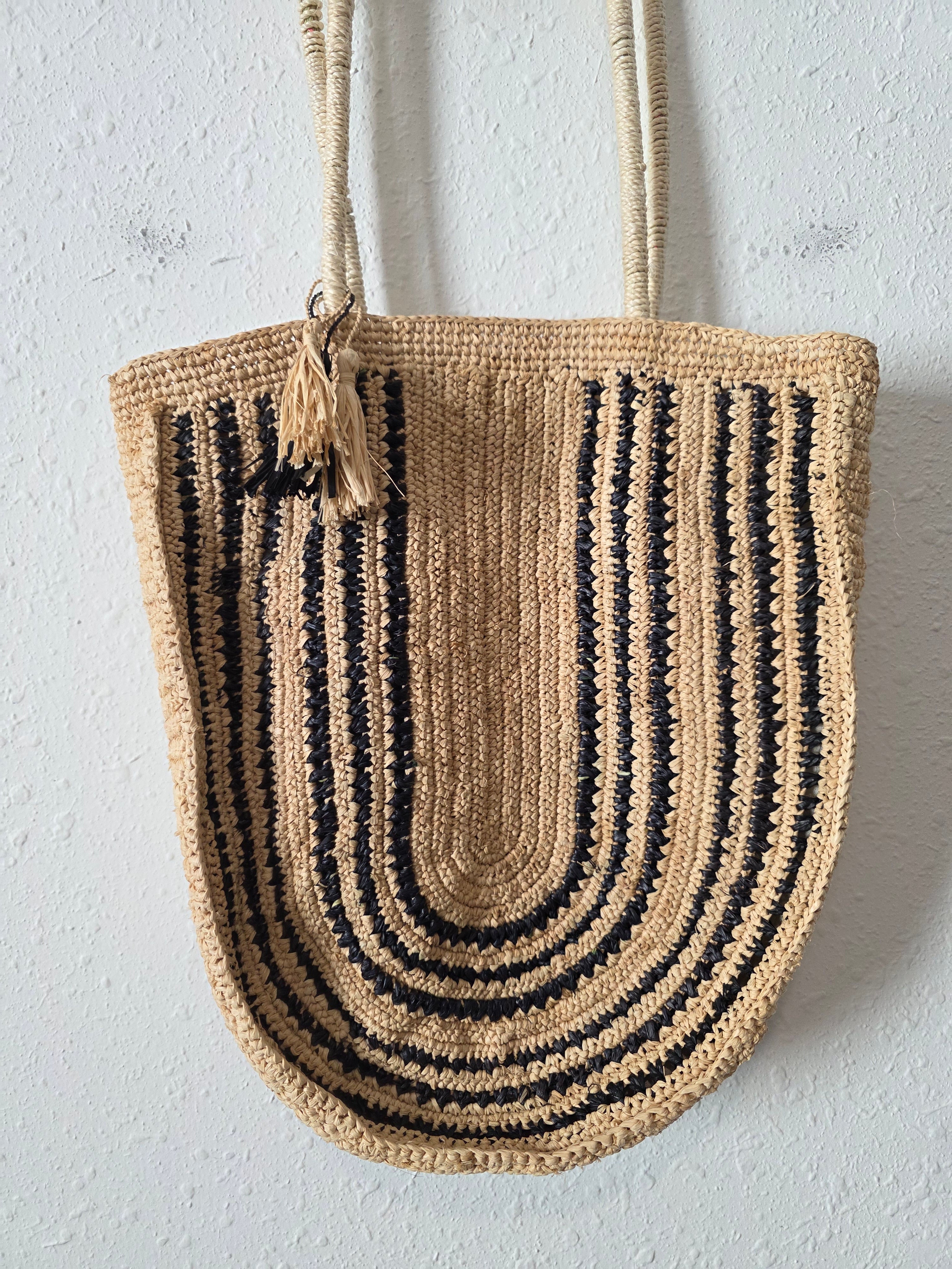 BTB Woven Raffia Shoulder Bag
