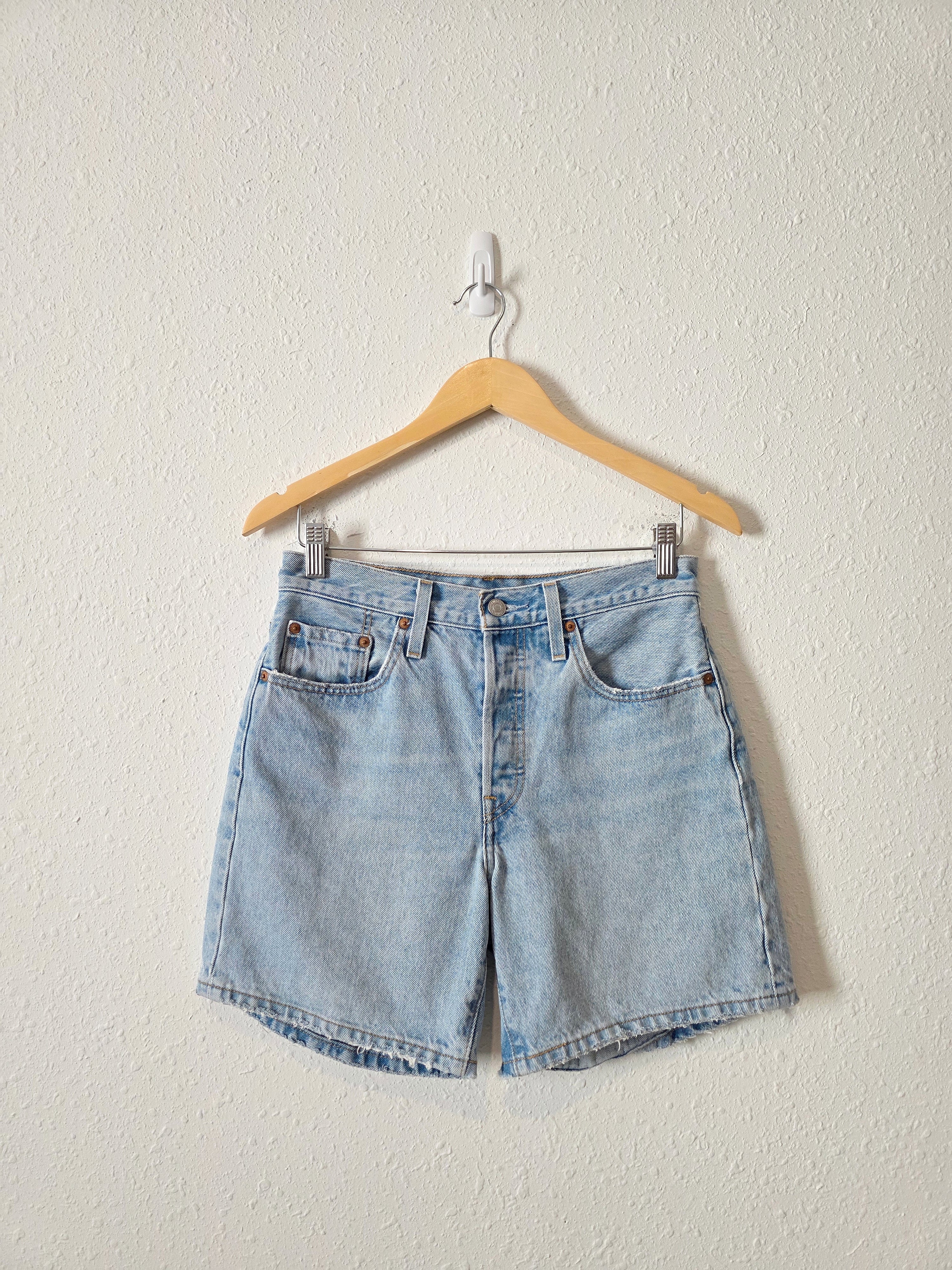 Levi's Mid Length Denim Shorts (27)