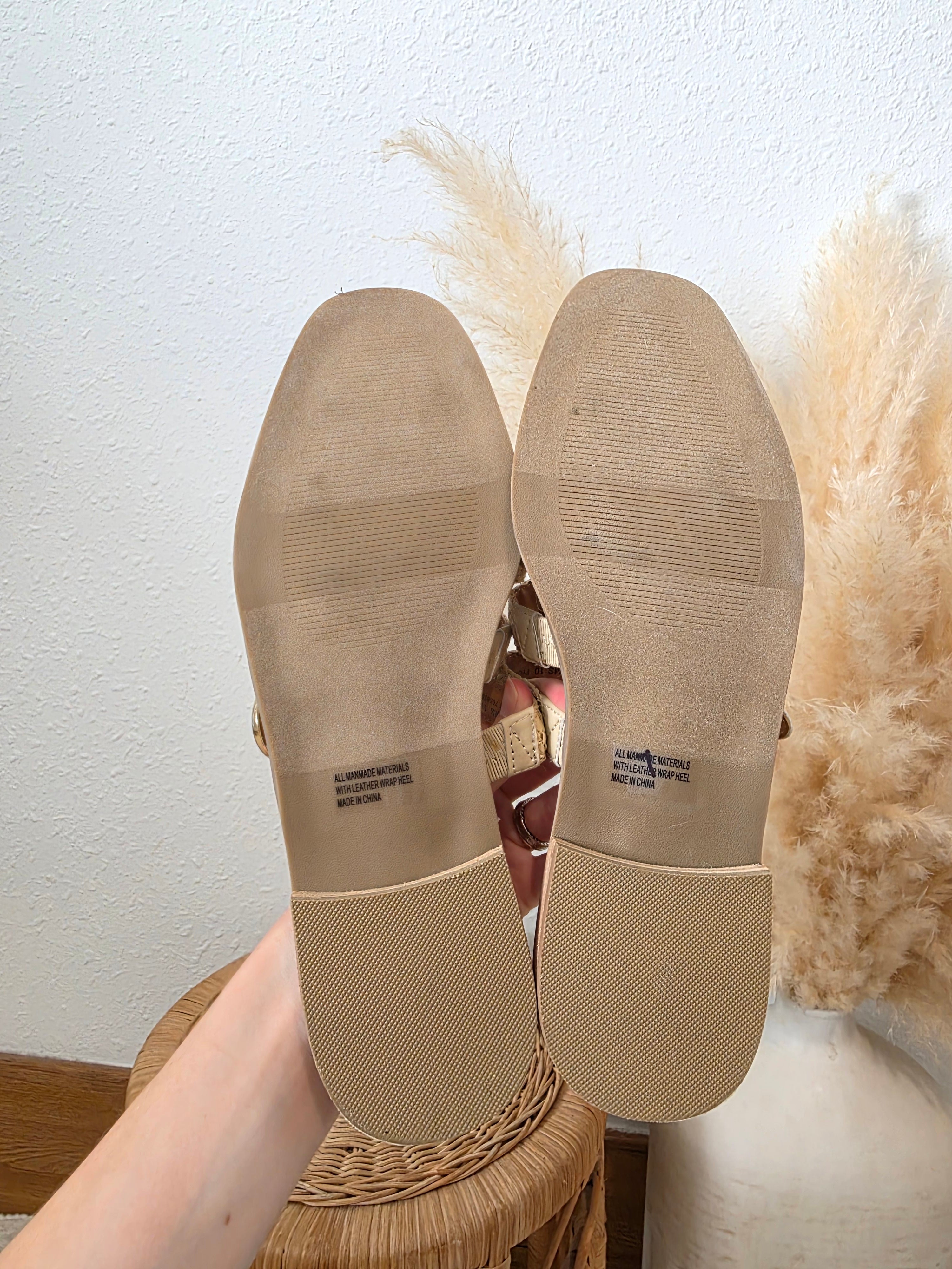 Dolce Vita Raffia Fisherman Mules (10)