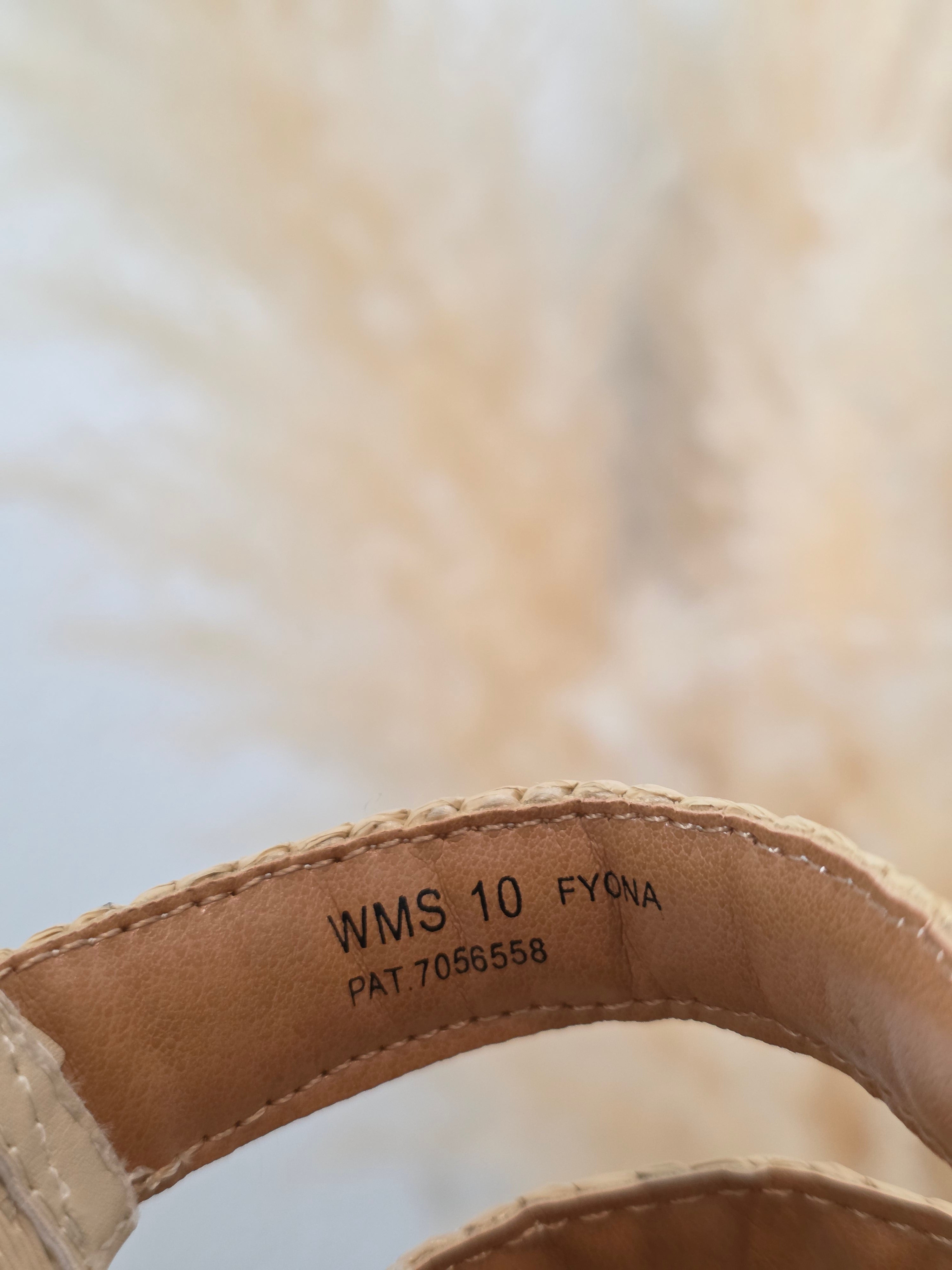 Dolce Vita Raffia Fisherman Mules (10)