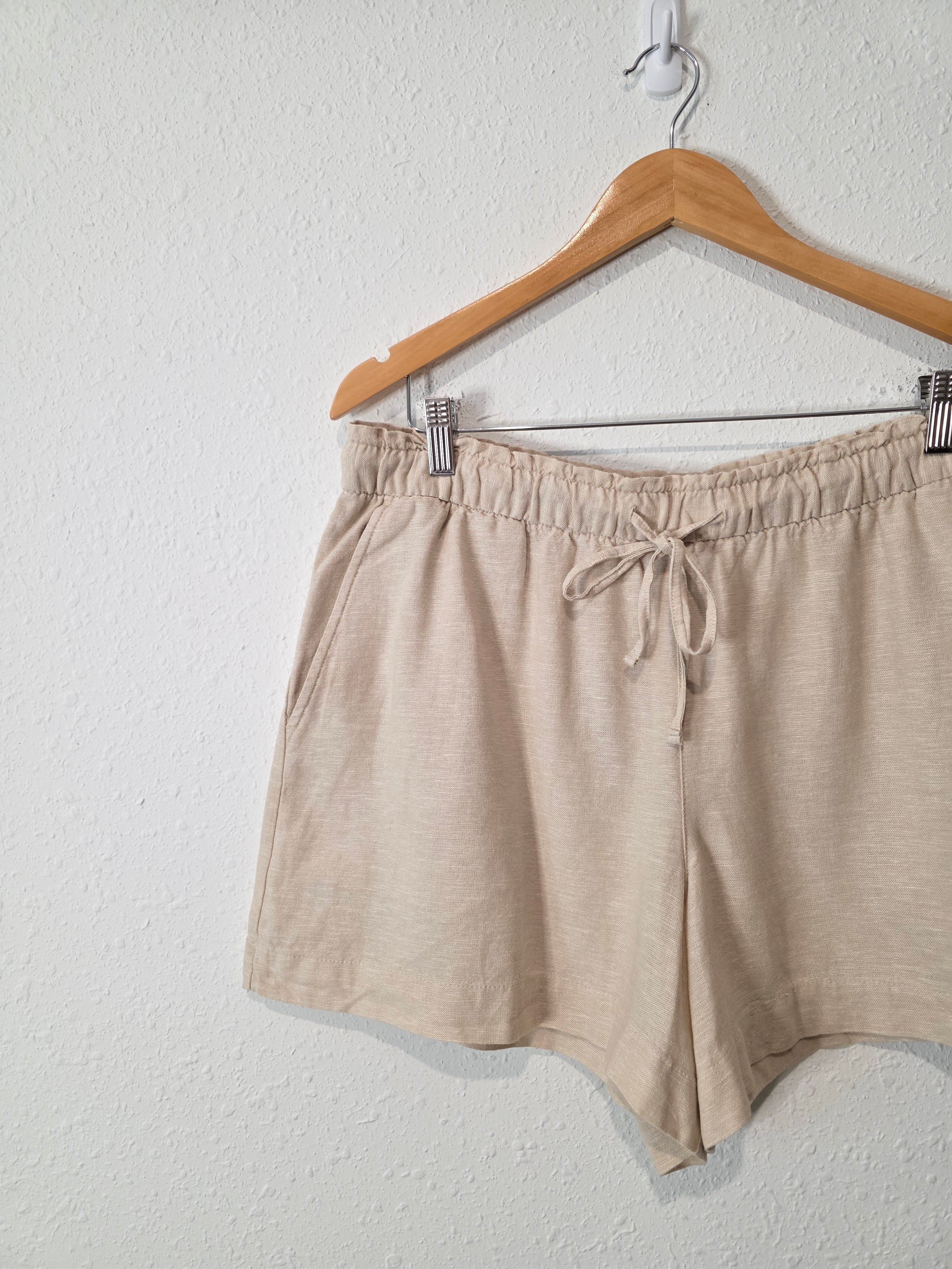 Gap Linen Blend Pull On Shorts (L)