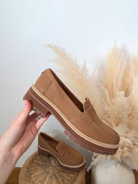 Toms Chunky Leather Loafers (8.5)