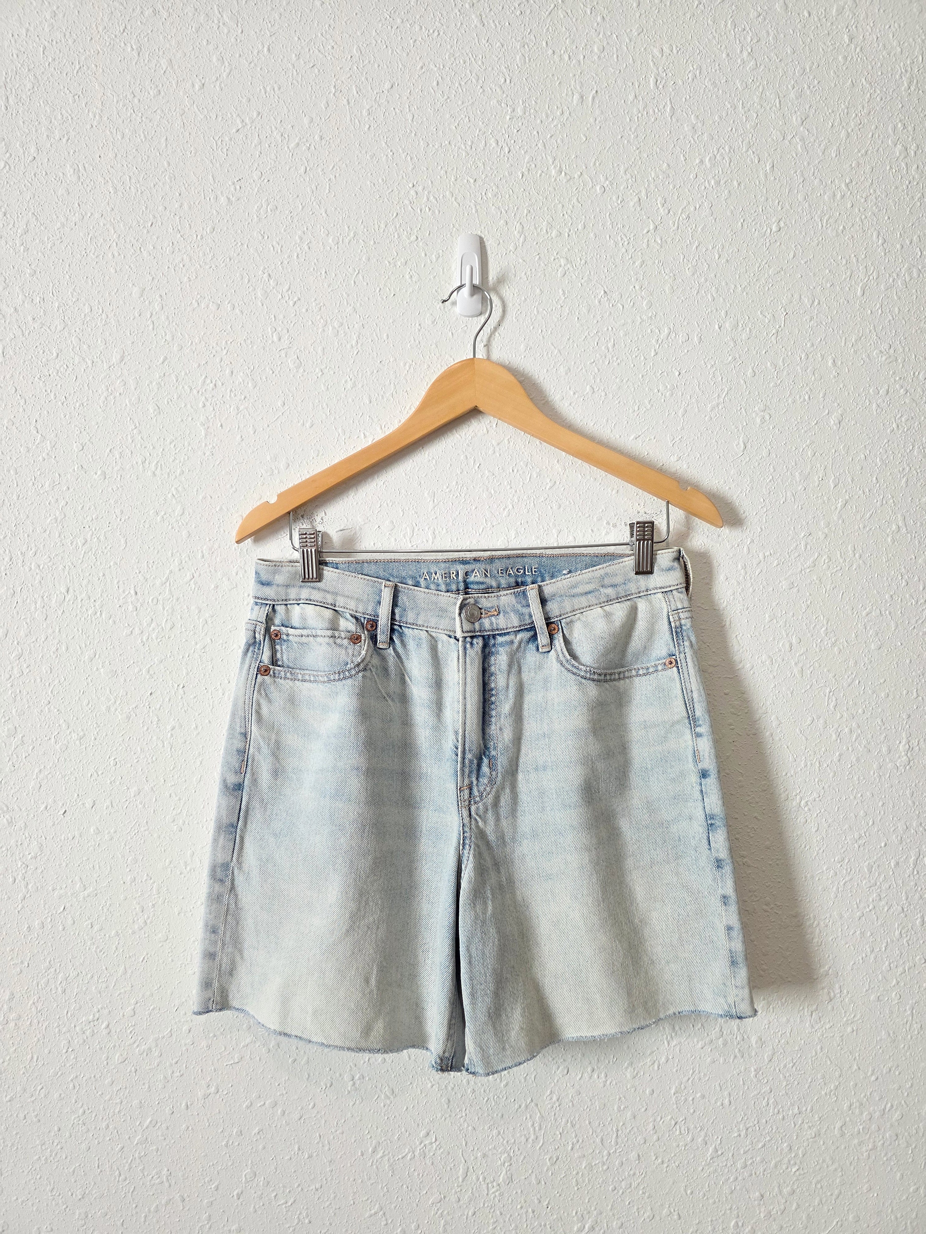 Light Wash Relaxed Denim Short (6)