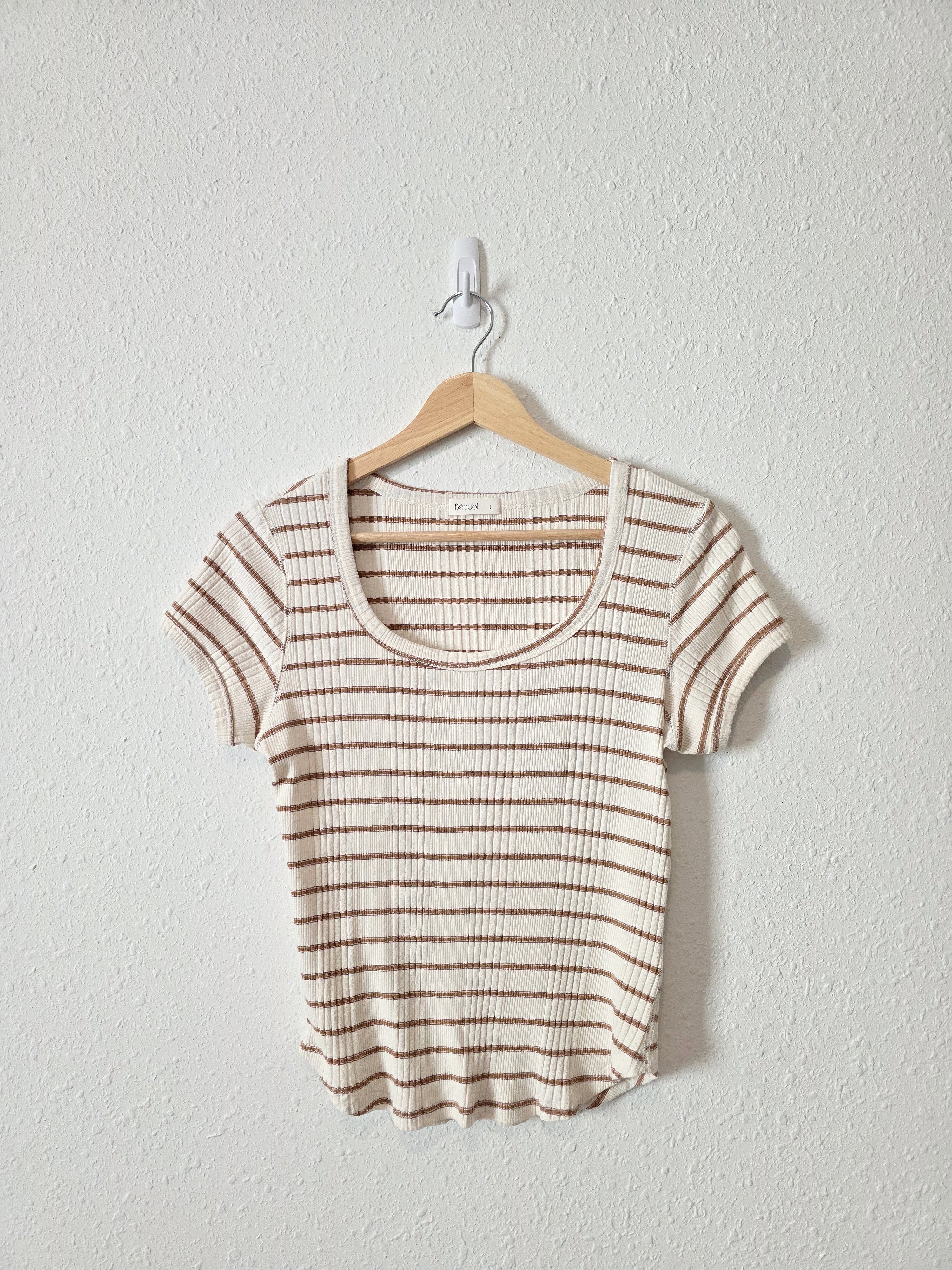 Brown Striped Ribbed Tee (L)