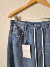 NEW Hidden Wide Leg Drawstring Jeans (26)