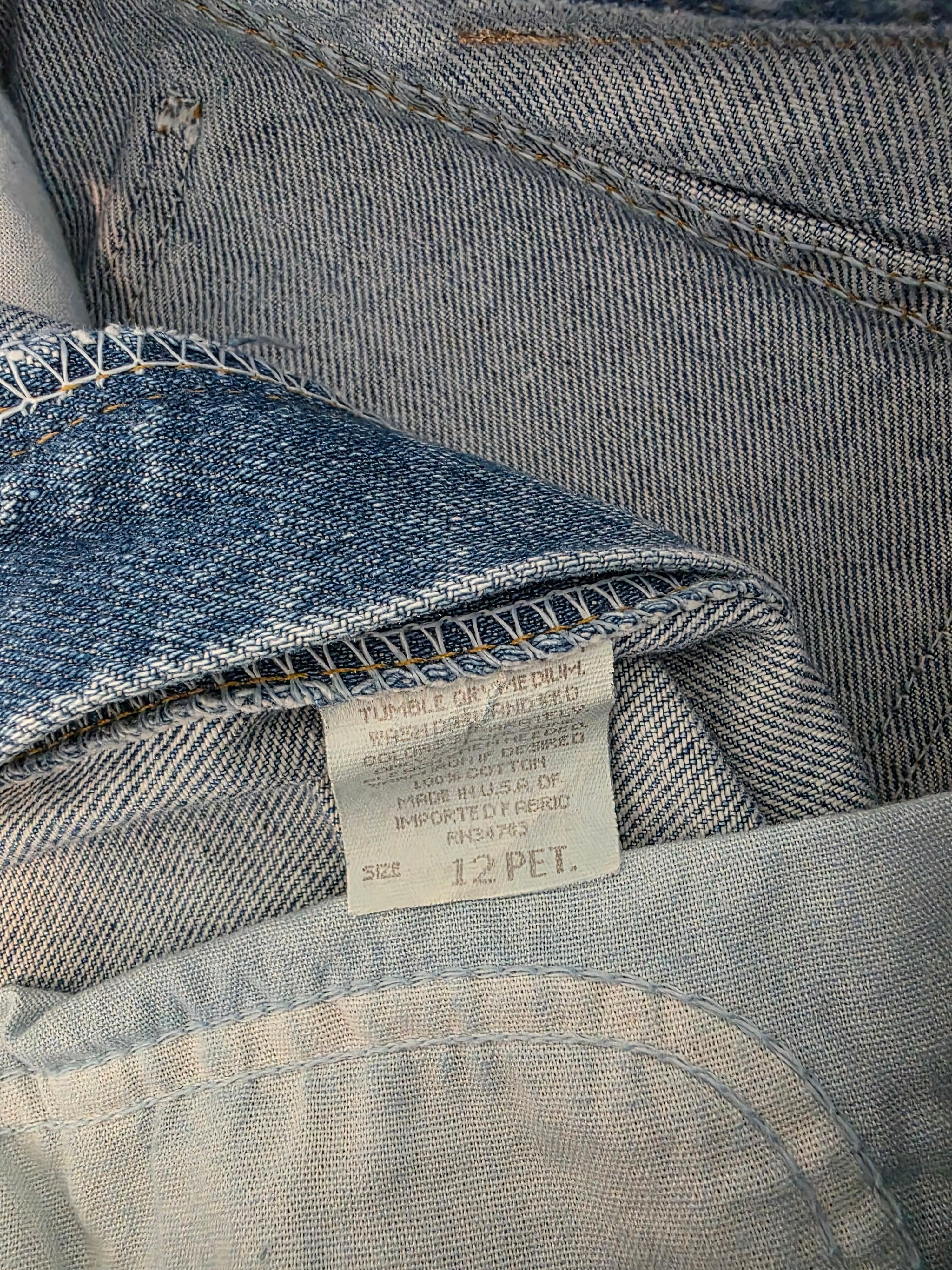 Vintage Lee Relaxed Denim Shorts (27/28)