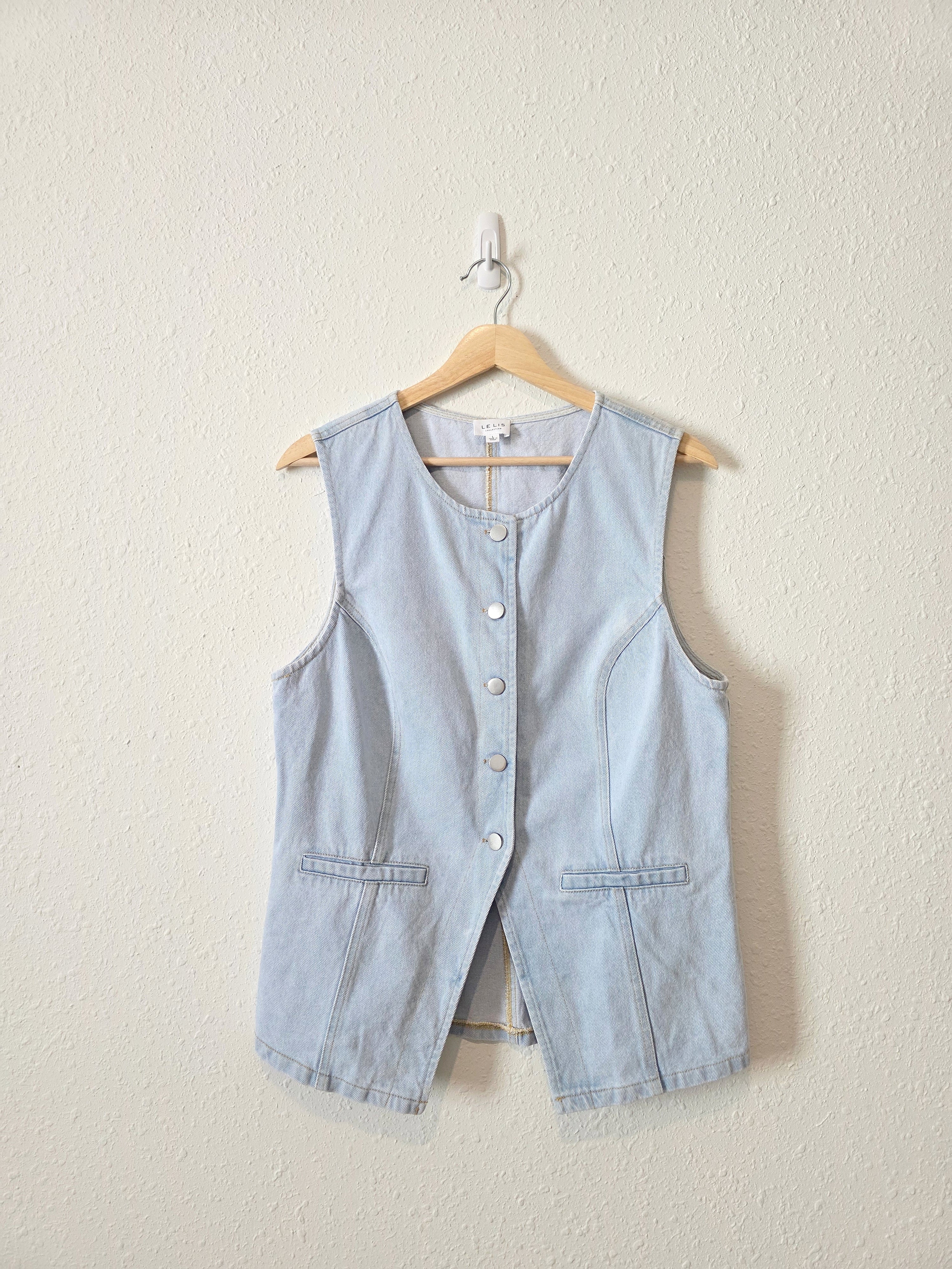 Le Lis Denim Button Up Vest (L)