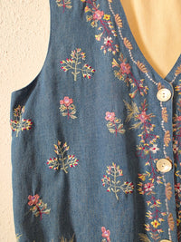 Vintage Floral Embroidered Vest (L)