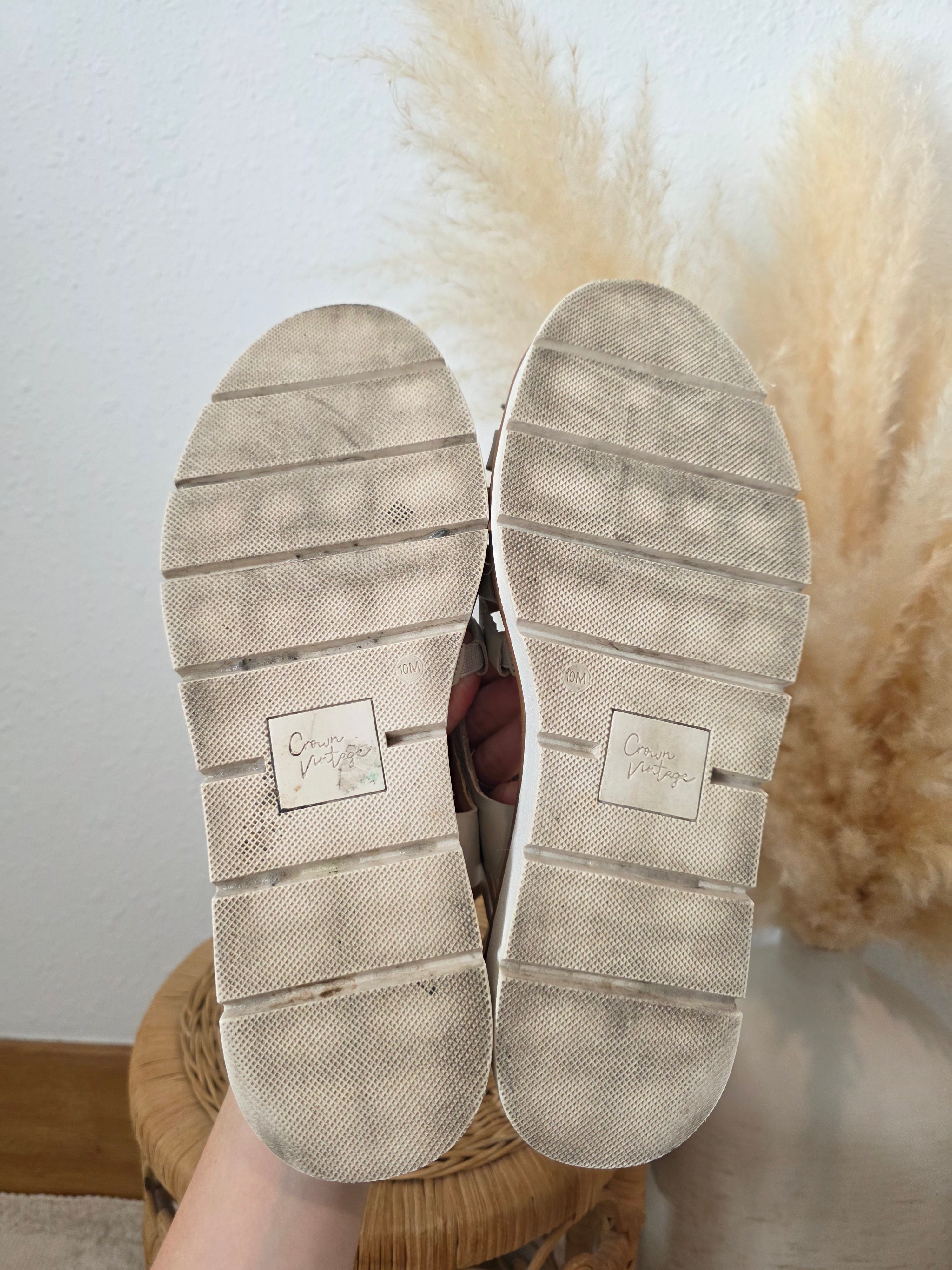 Crown Vintage Fisherman Sandals (10)