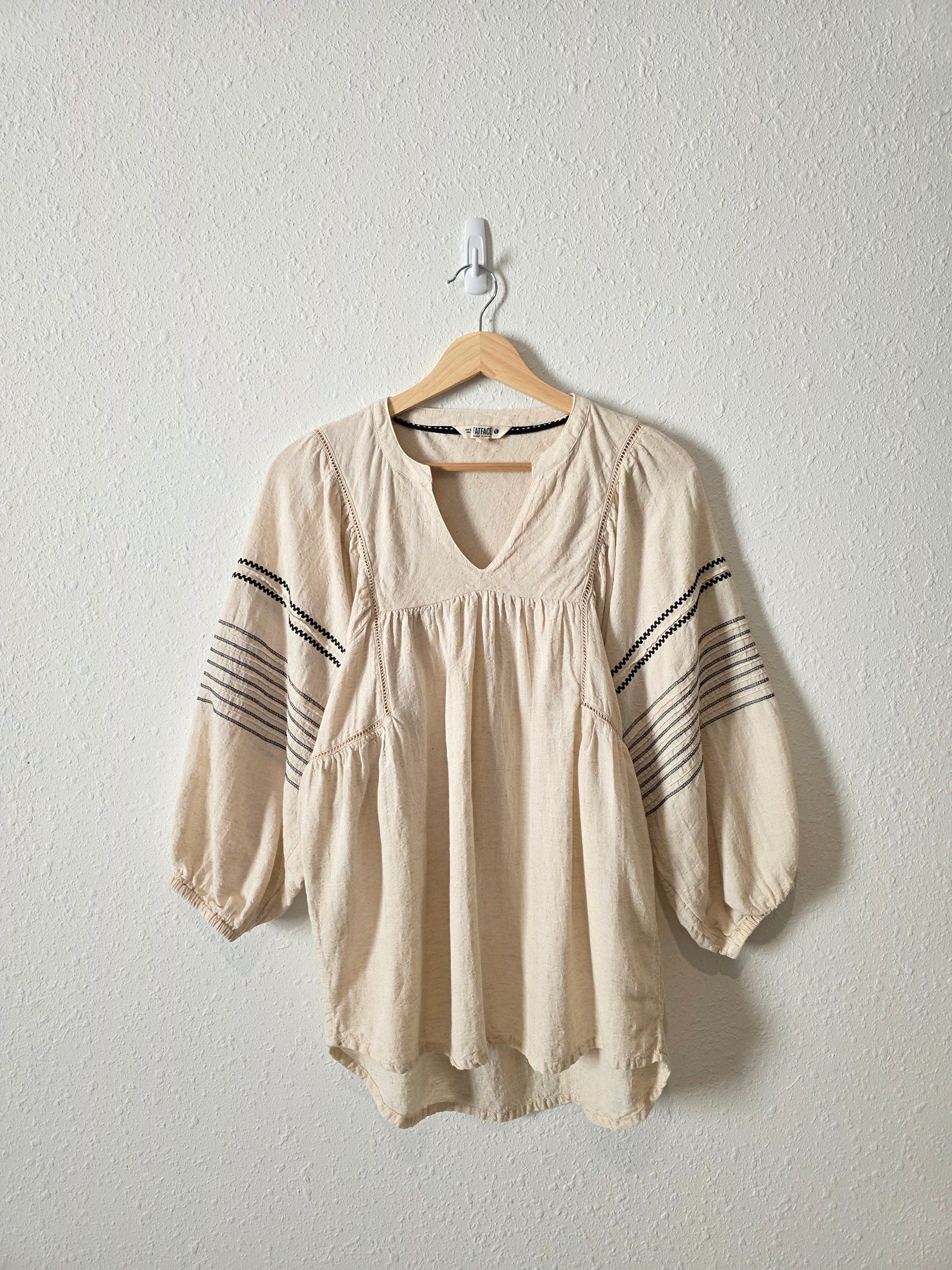 Oat Puff Sleeve Embroidered Top (S)