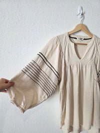 Oat Puff Sleeve Embroidered Top (S)