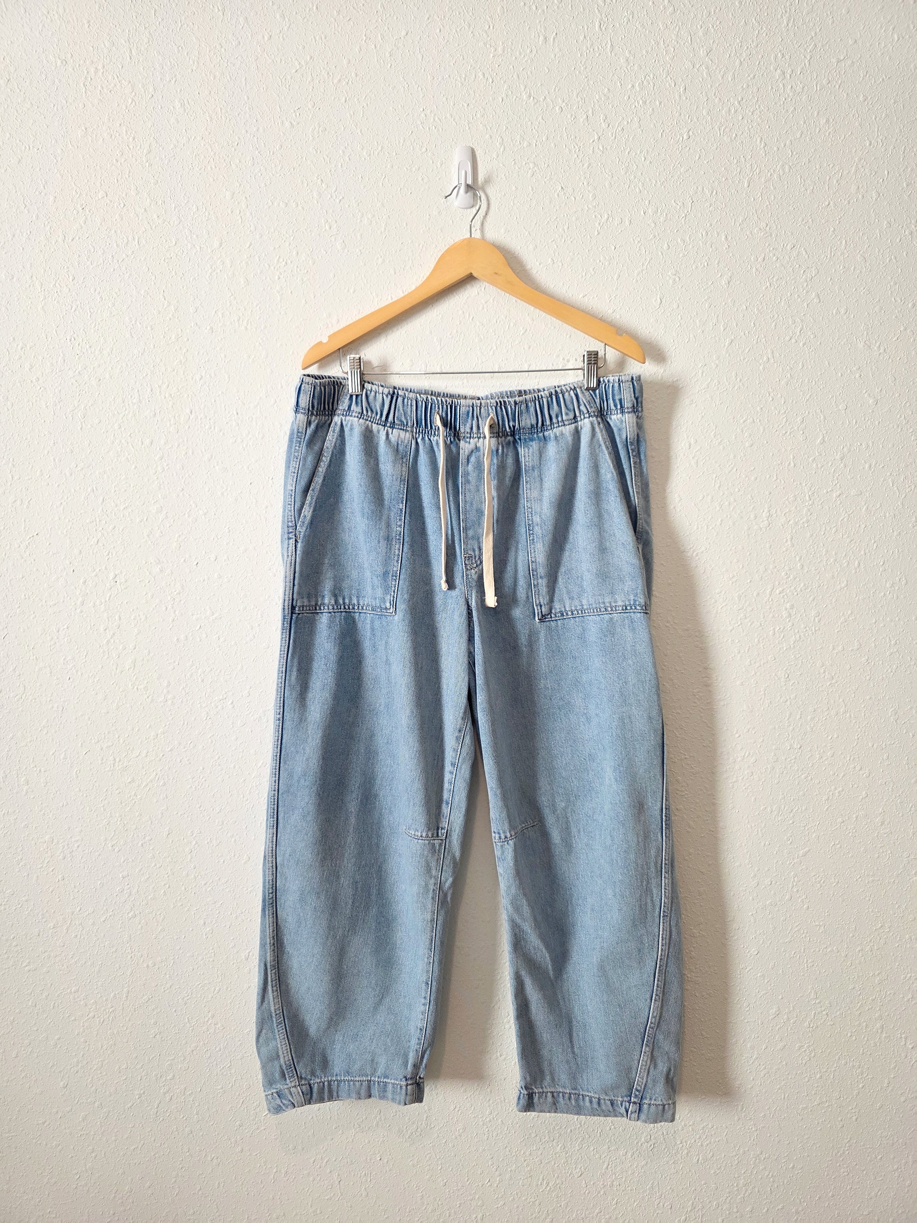 Gap Light Wash Barrel Easy Jeans (L)