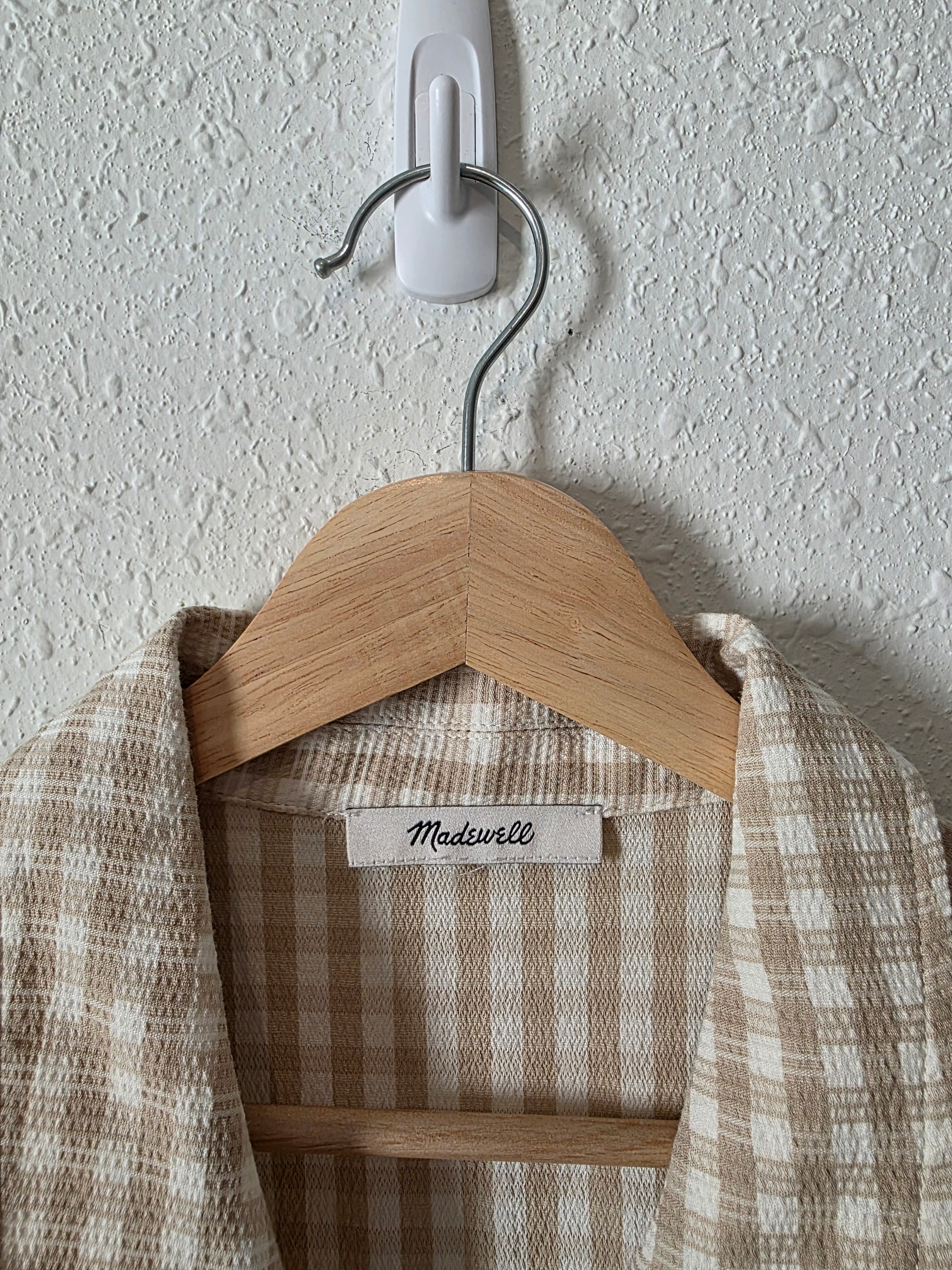 Madewell Neutral Gingham Button Up Shirt (L/XL)