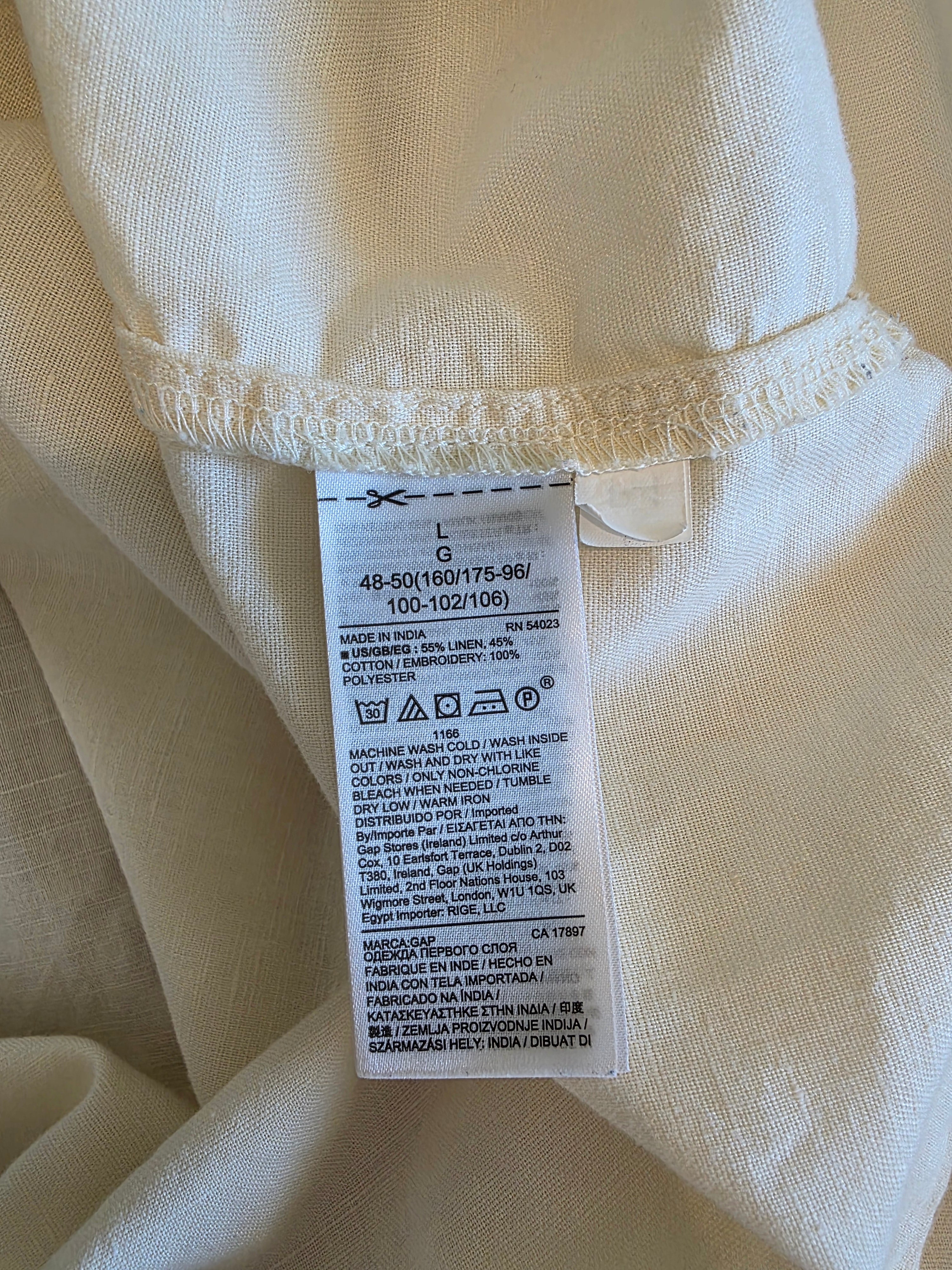 Gap Floral Embroidered Top (L)