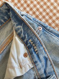Light Wash Barrel Jeans (6)