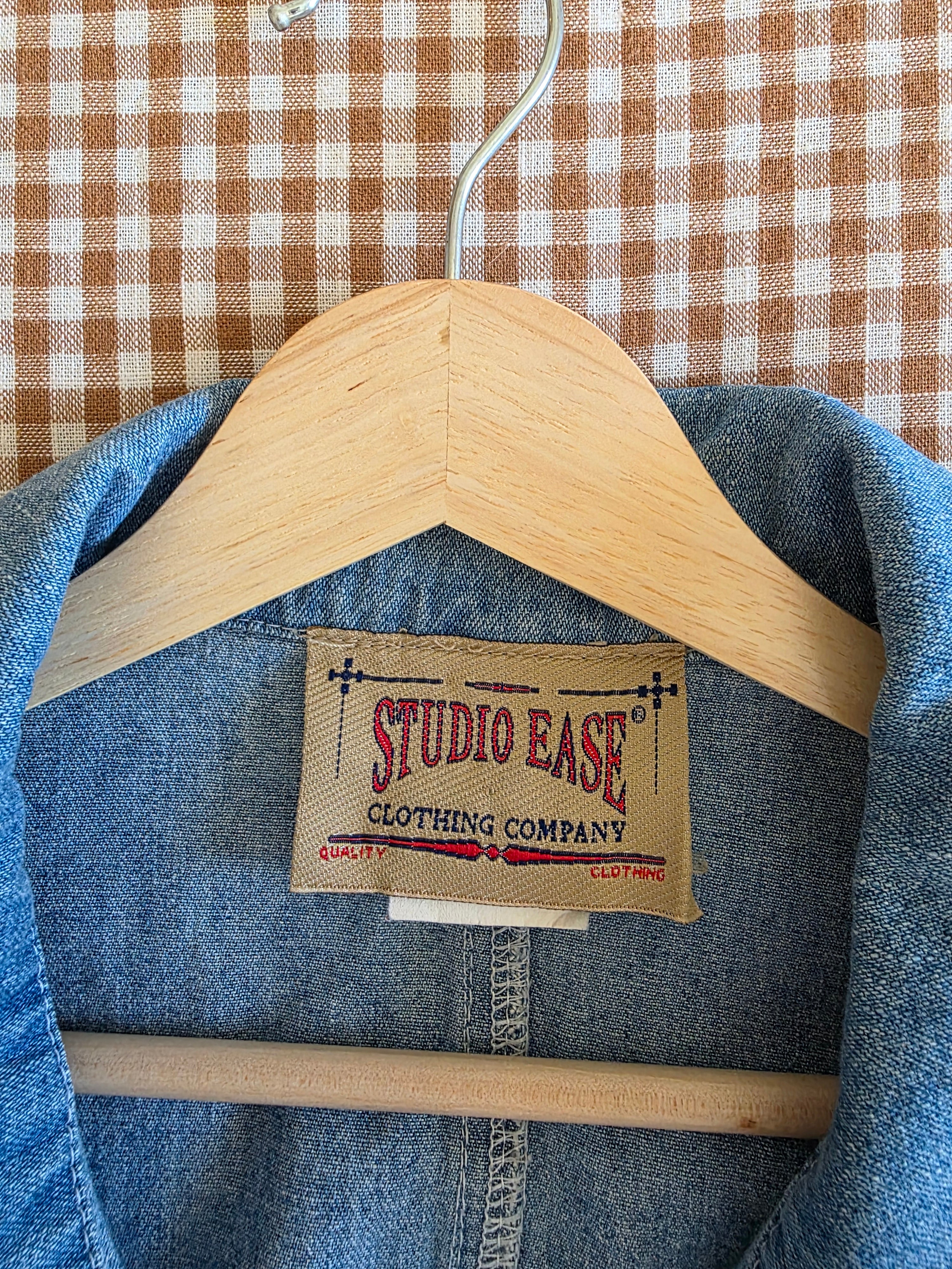 Vintage Denim Button Up Jacket (L/XL)