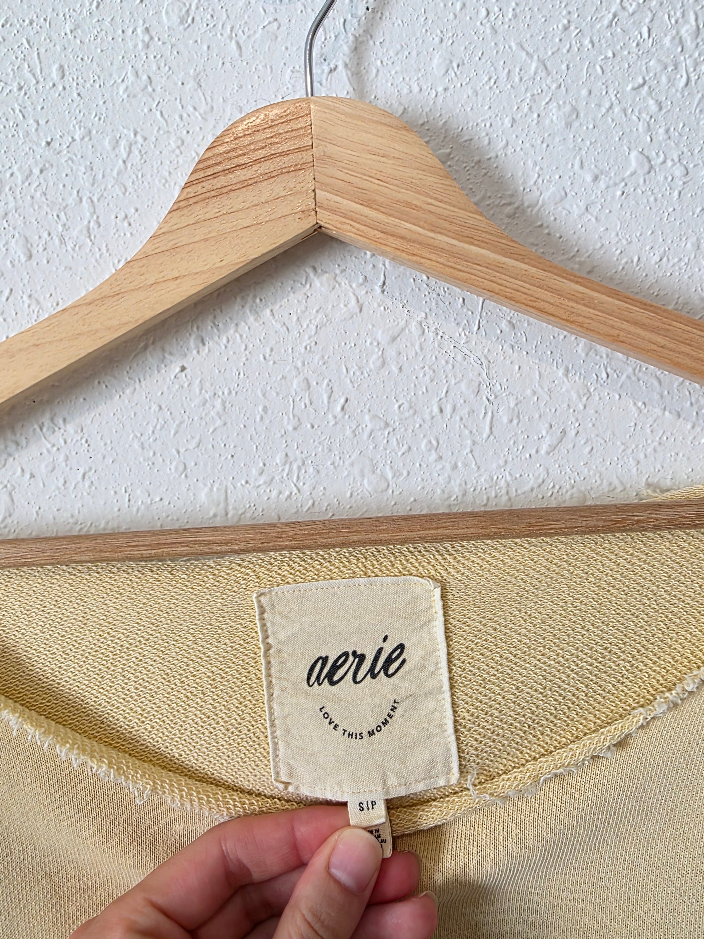 Aerie Butter Yellow Oversized Sweatshirt (S)