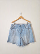 Light Wash Baggy Denim Shorts (16)