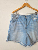 Light Wash Baggy Denim Shorts (16)