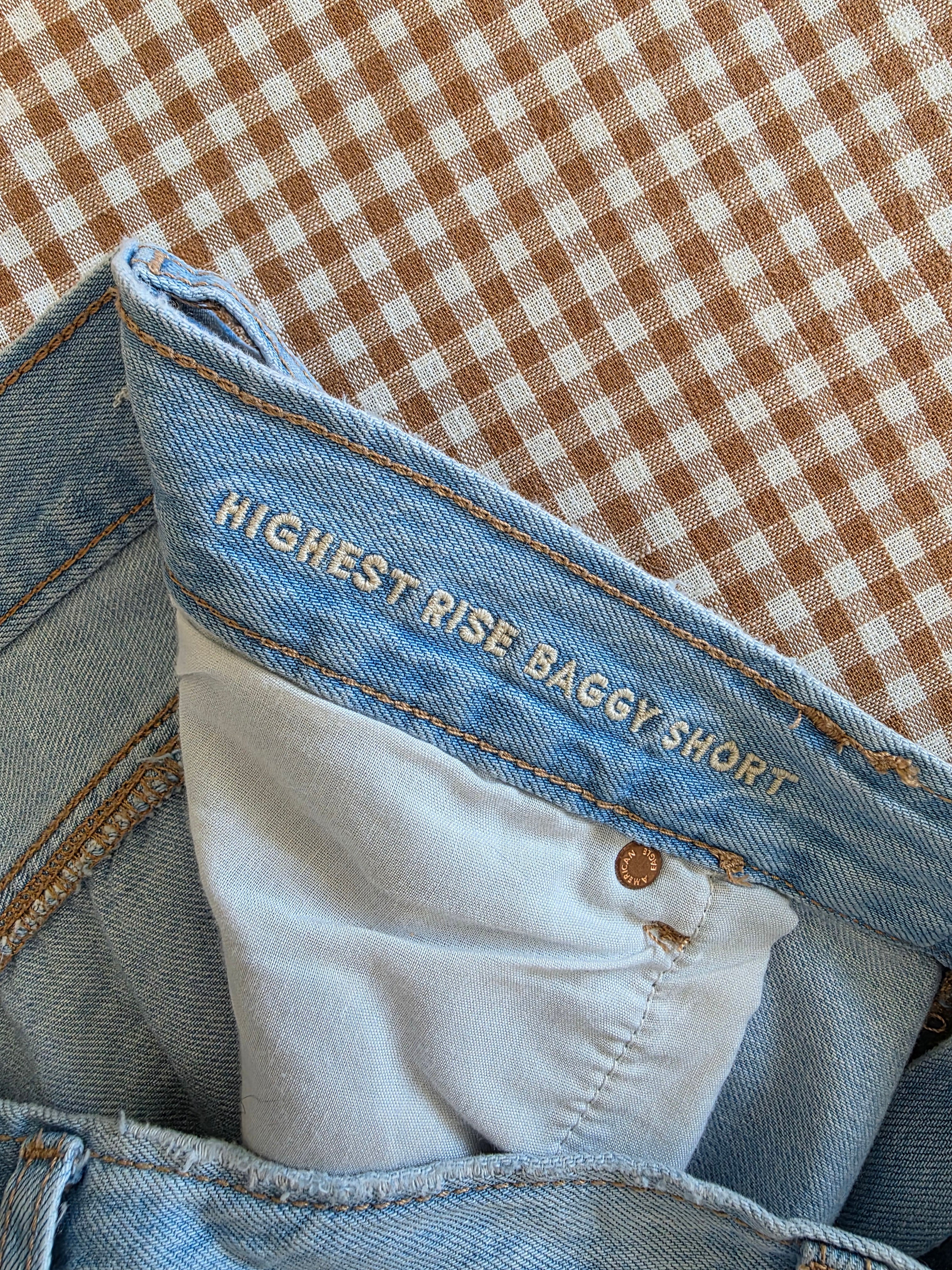 Light Wash Baggy Denim Shorts (16)