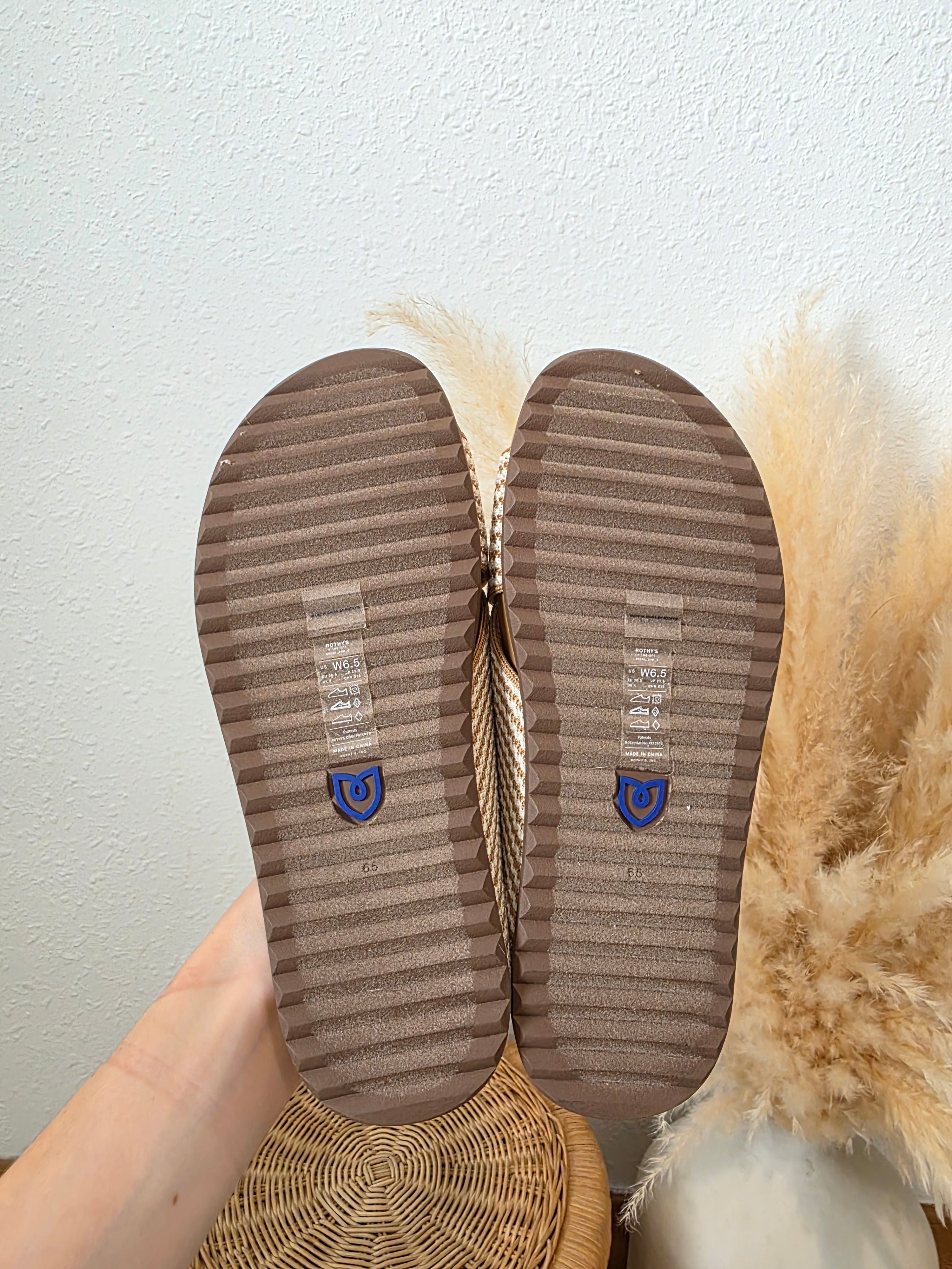 Rothys Knit Slide Sandals (6.5)
