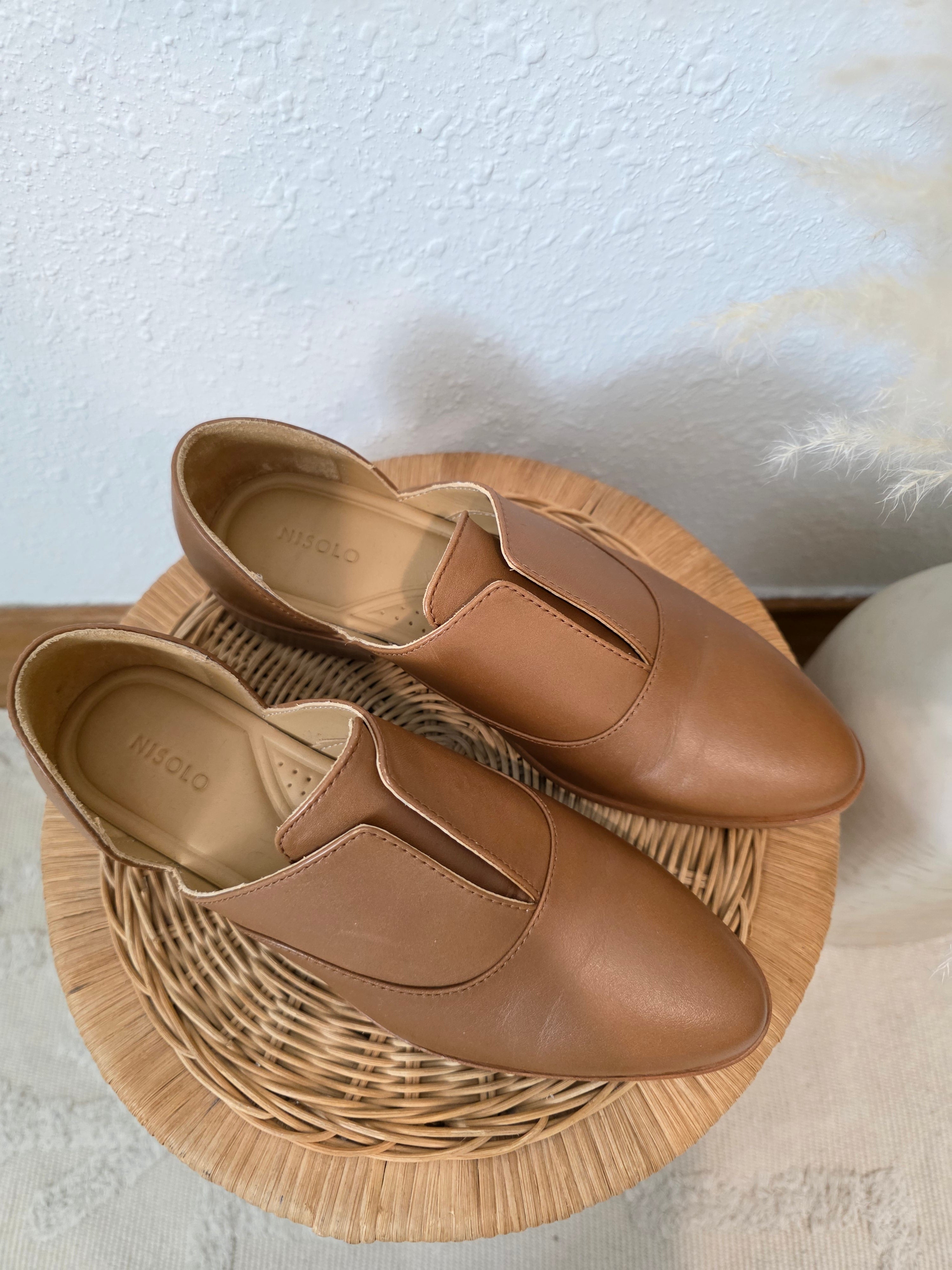 Nisolo Leather Oxford Loafers (6.5)