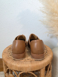 Nisolo Leather Oxford Loafers (6.5)