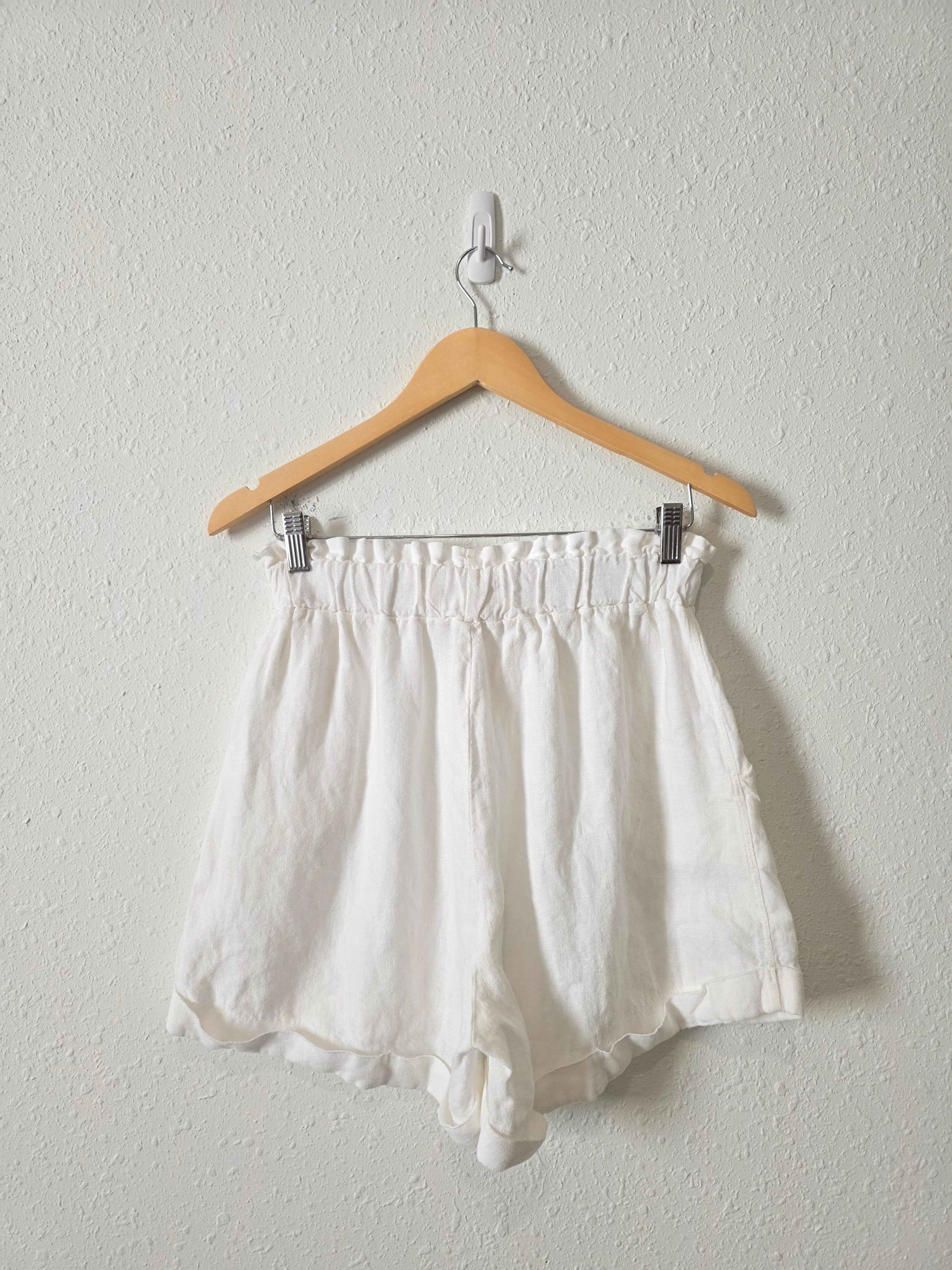 White High Rise Linen Shorts (M/L)
