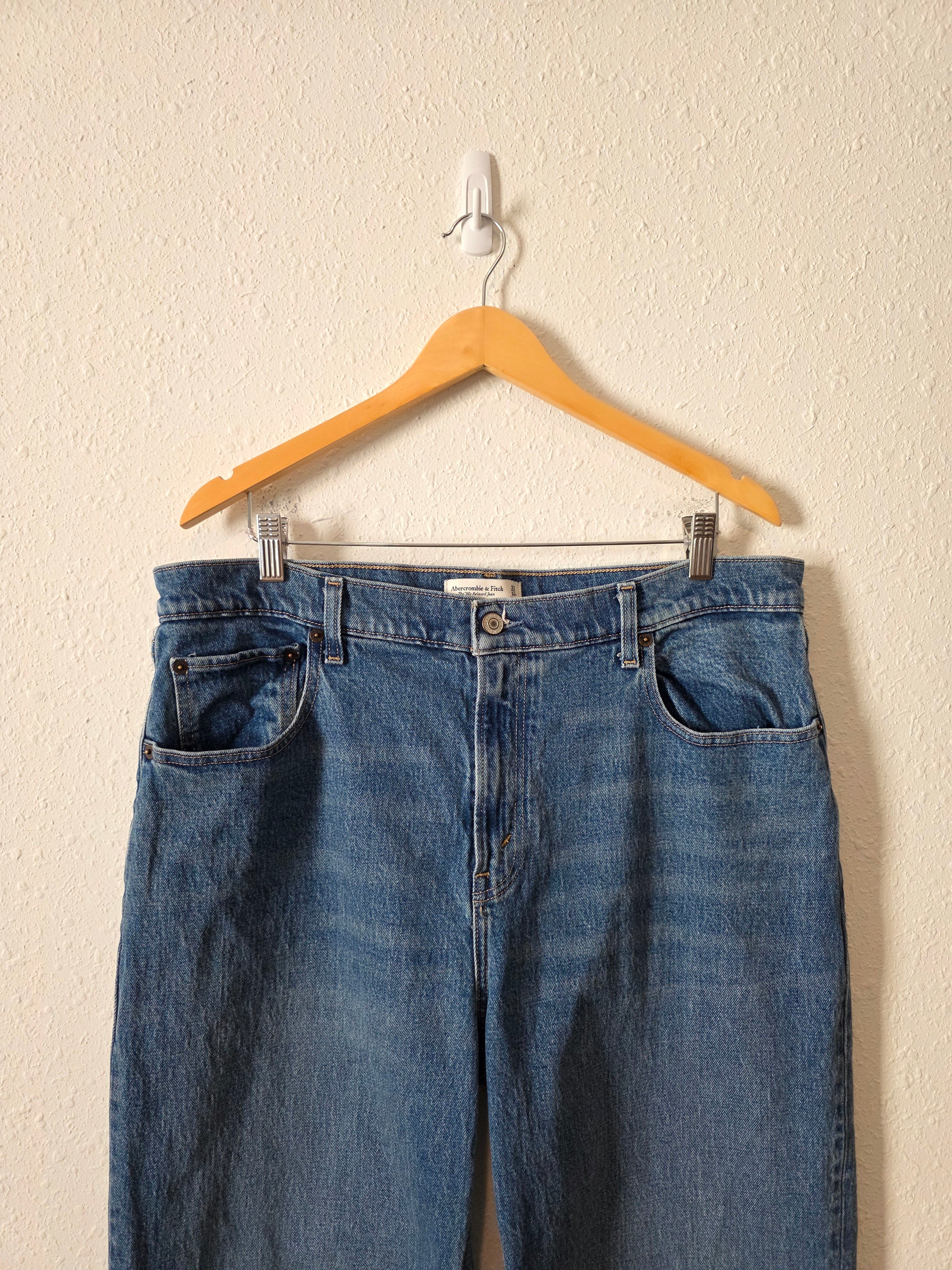 Abercrombie 90s Relaxed Jeans (33/16s)