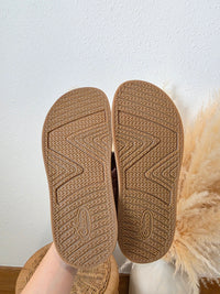 Chaco Brown Leather Sandals (9)