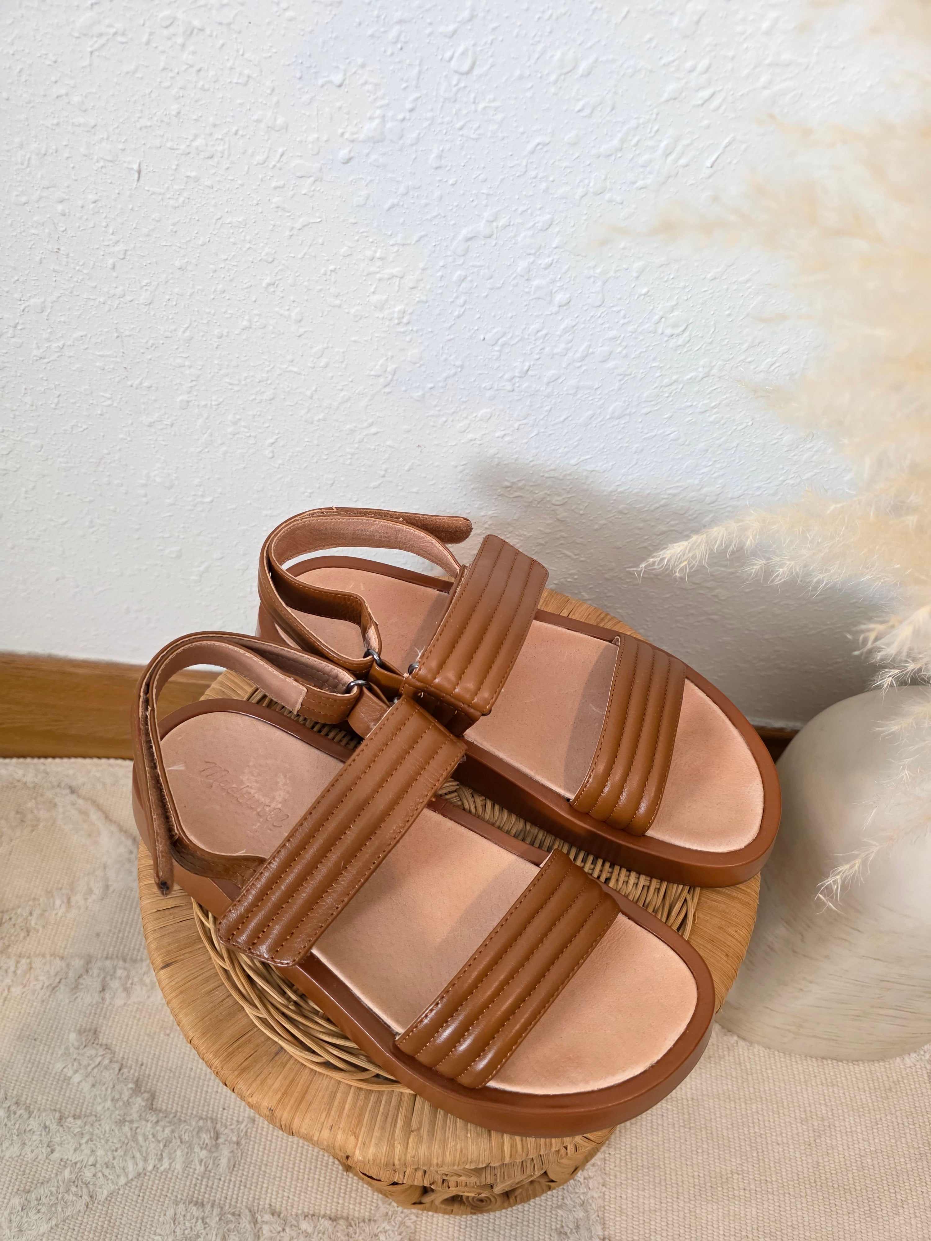 Madewell Chunky Leather Sandals (10)