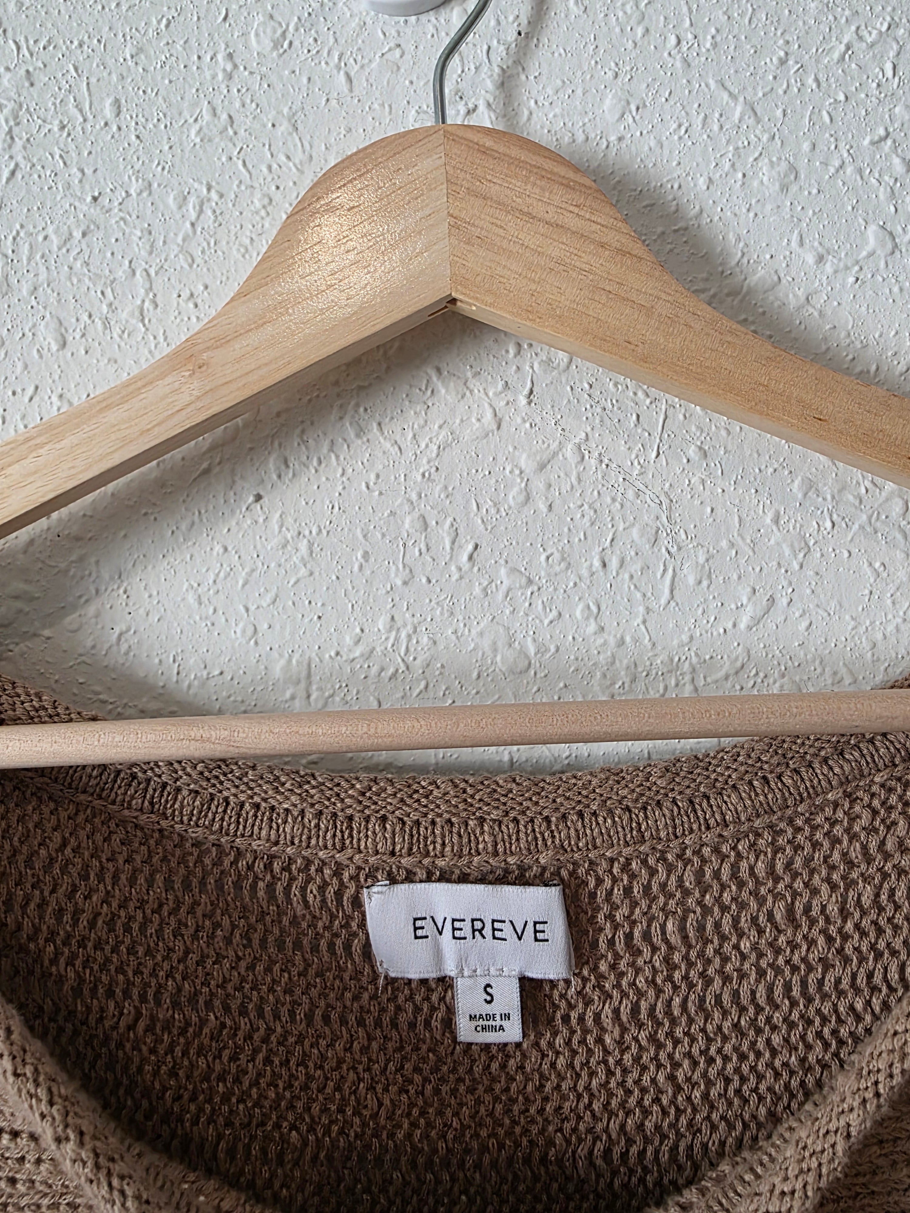 Evereve Brown Relaxed Knit Top (S)