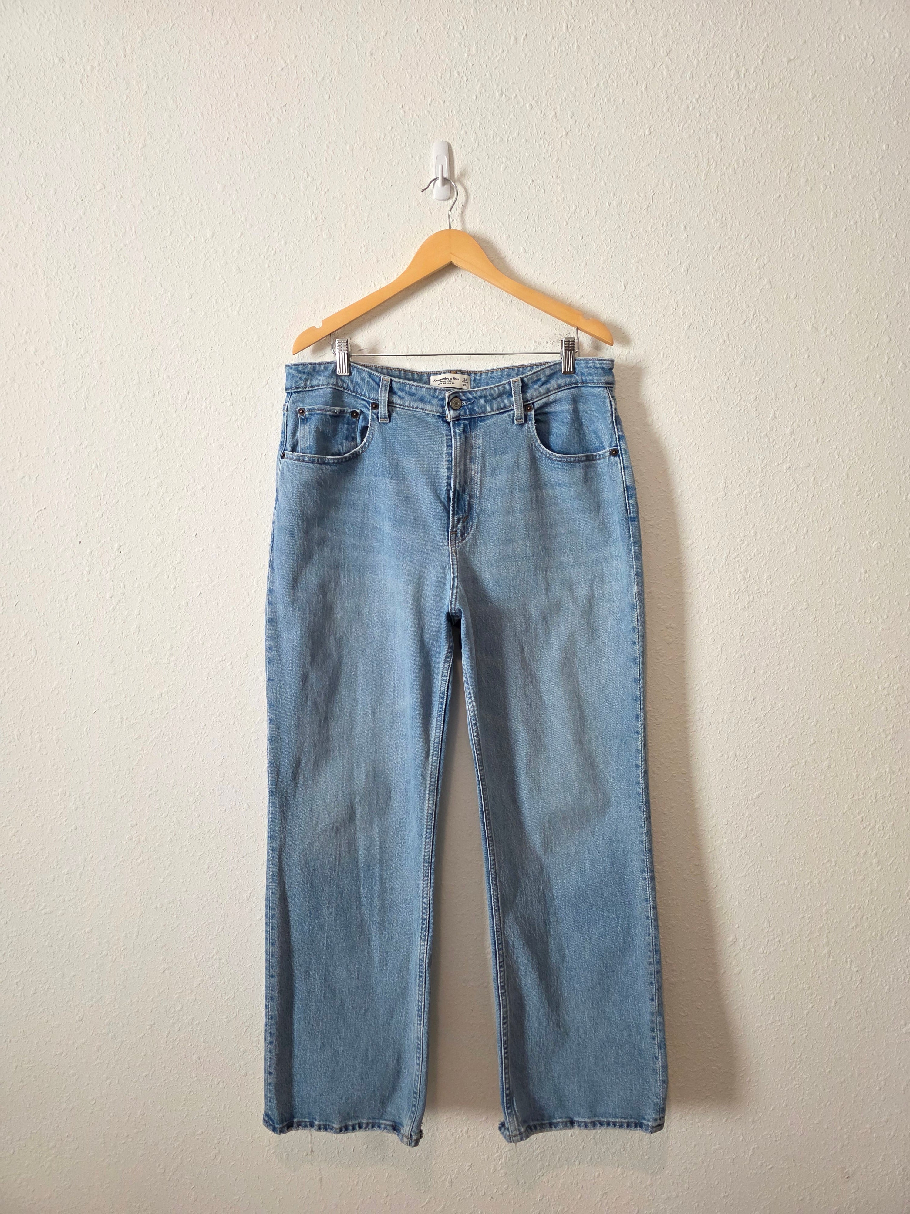 Abercrombie 90s Relaxed Jeans (33)