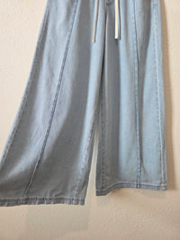 Wide Leg Drawstring Jeans (M)