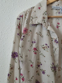 Vintage Floral Button Up Shirt (M)