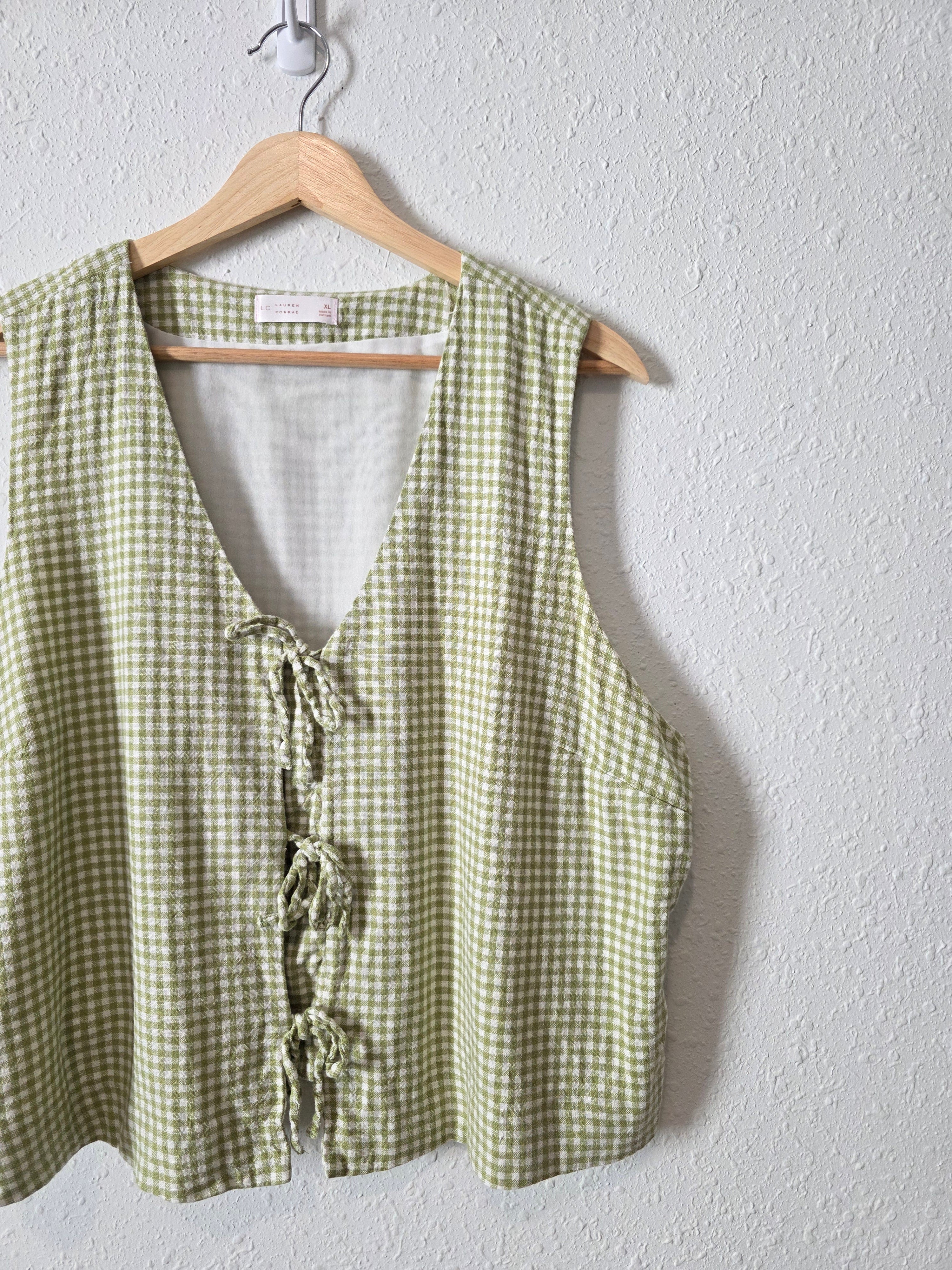 Gingham Linen Tie Front Top (XL)
