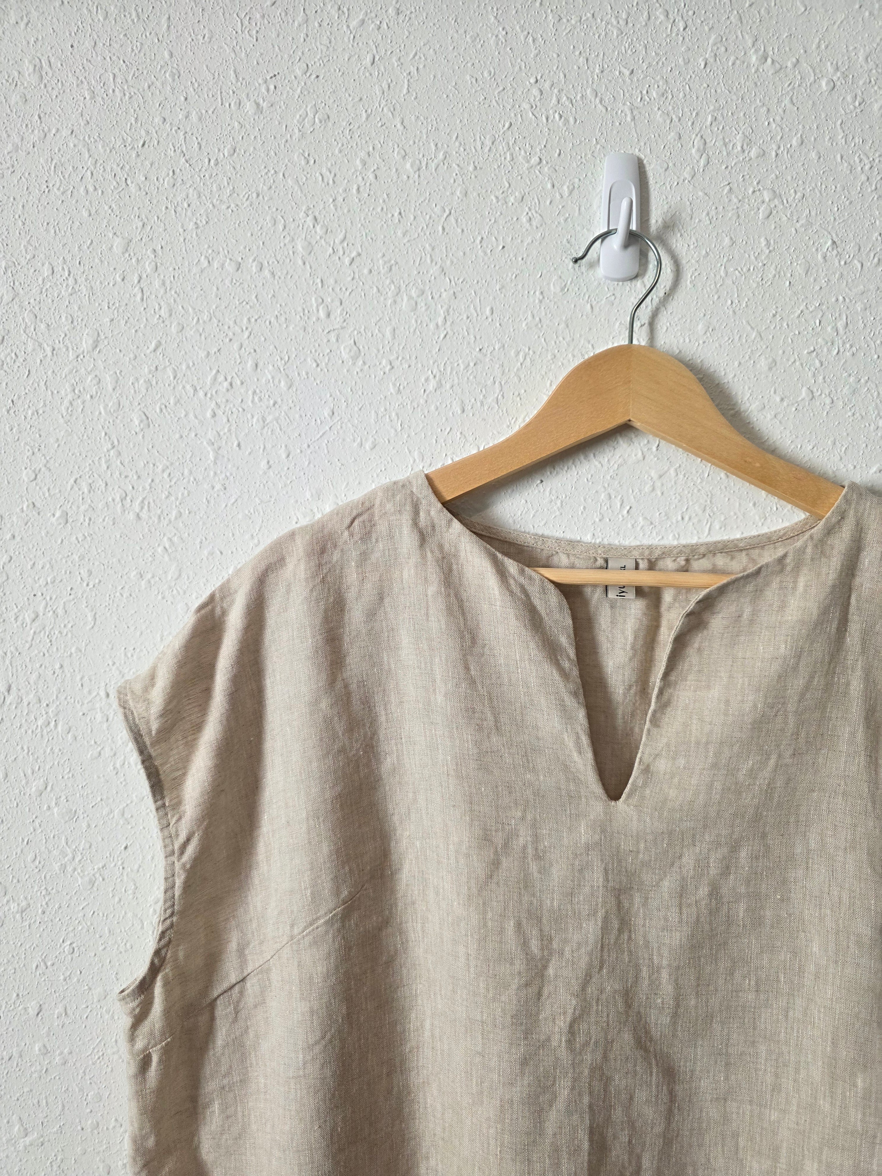 Oversized Boxy Linen Top (XXL)