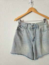 Z Supply Light Wash Denim Shorts (28)