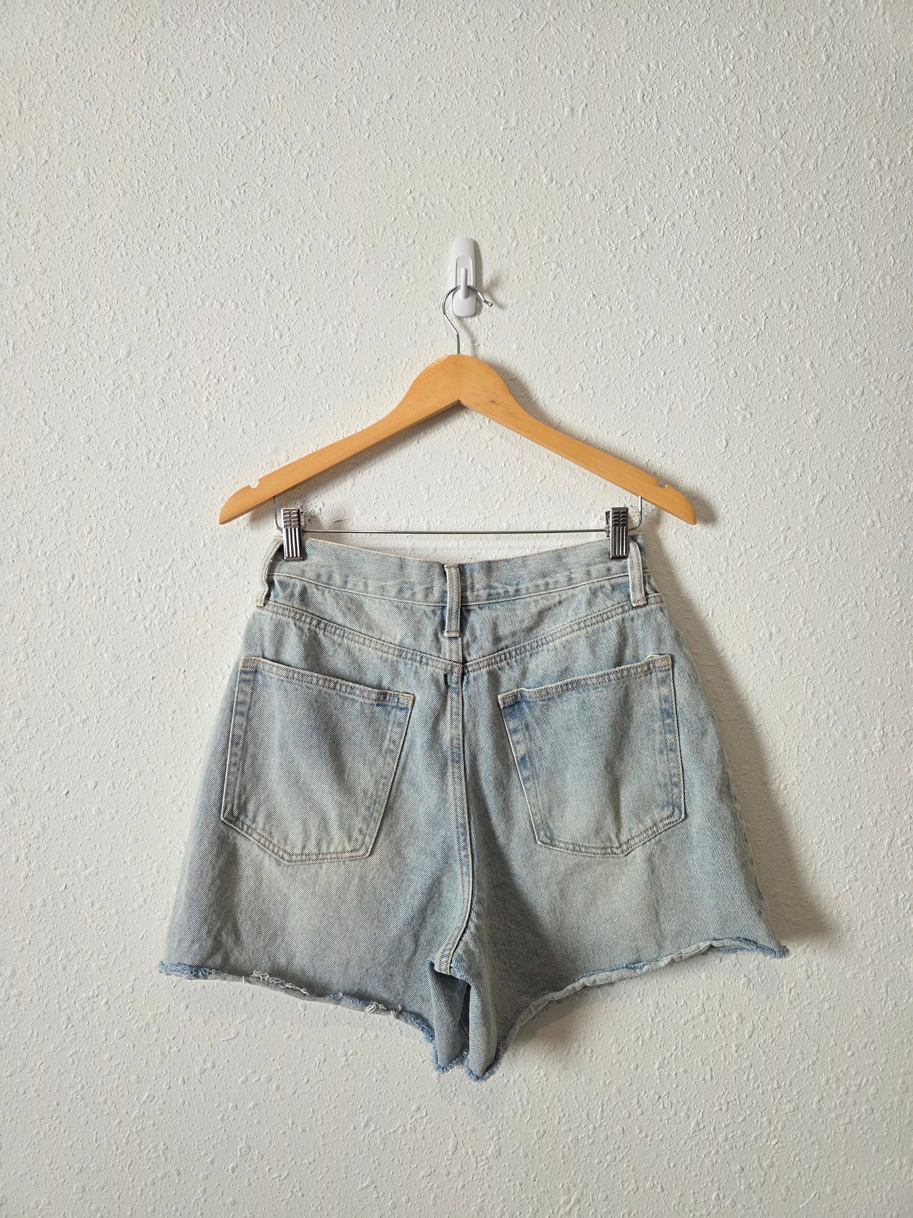 Z Supply Light Wash Denim Shorts (28)