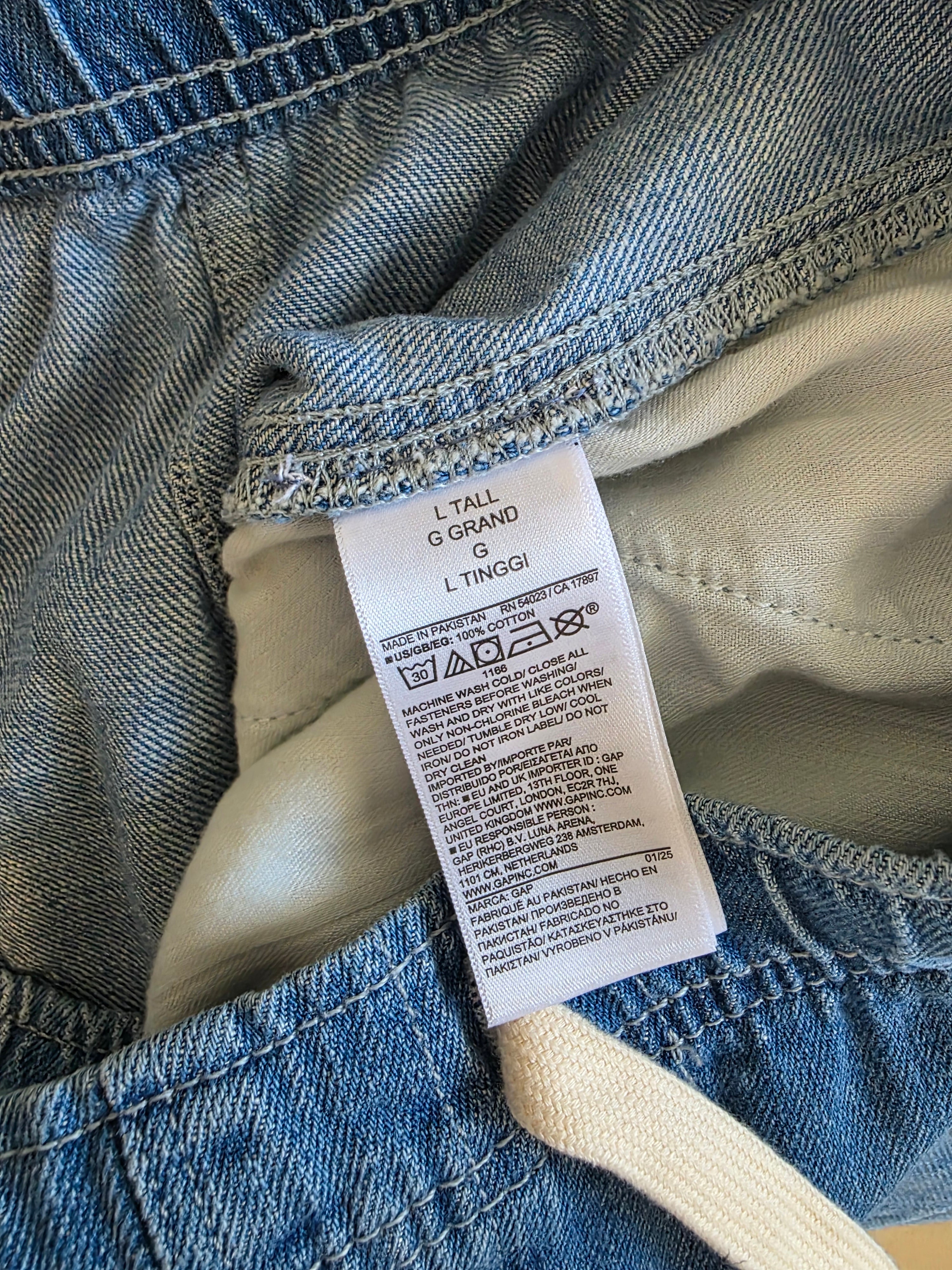 NEW Gap Denim Easy Shorts (L tall)