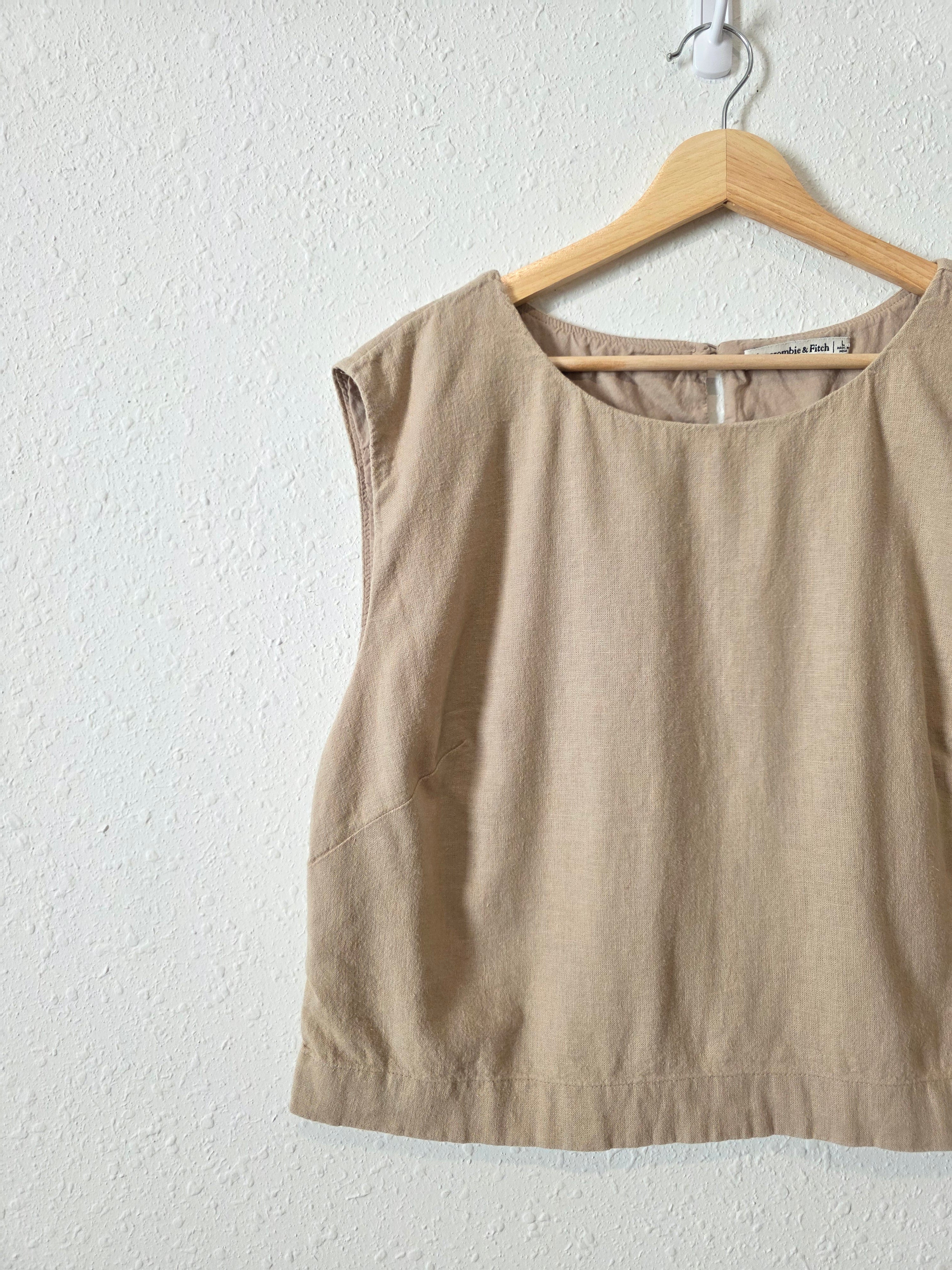 Abercrombie Neutral Boxy Top (L)